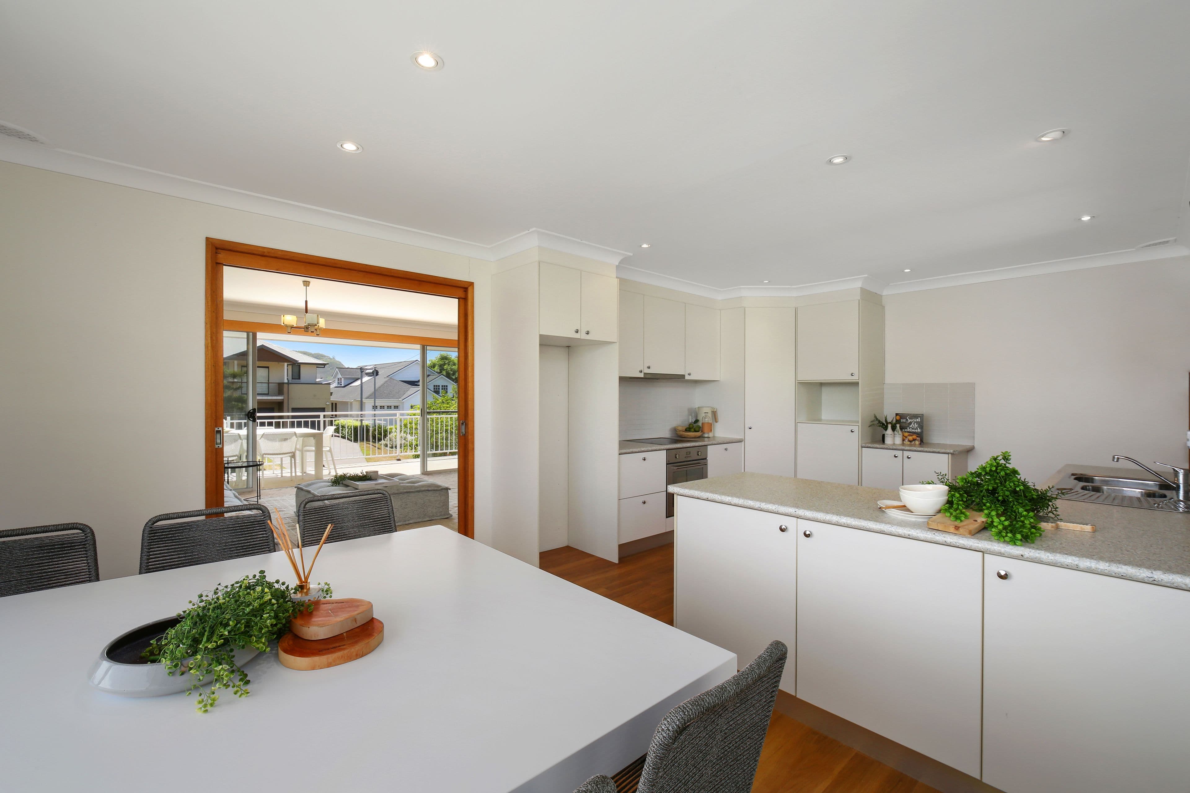 25 Ocean Street, North Avoca - Thumbnail 4