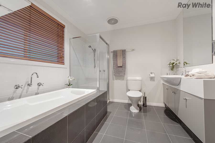 45 Goodwood Drive, Keilor Downs VIC 3038, Keilor Downs - Thumbnail 6