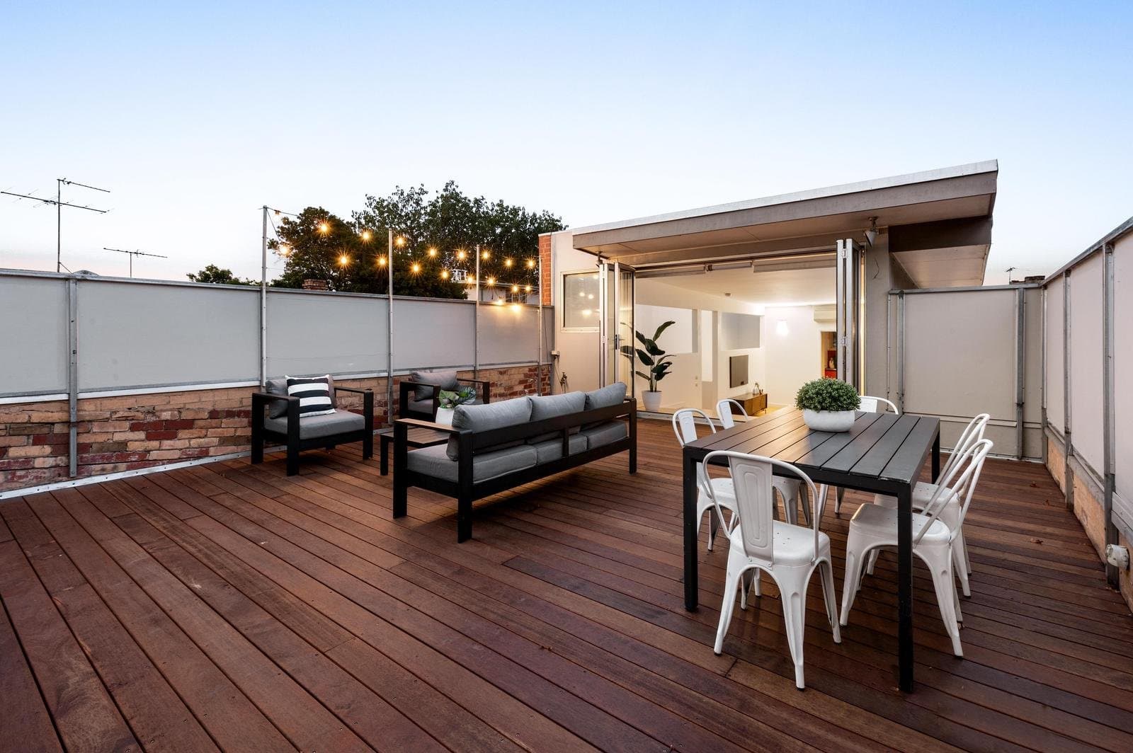 2-4 Napier Street, Fitzroy VIC 3065, Fitzroy - Thumbnail 4