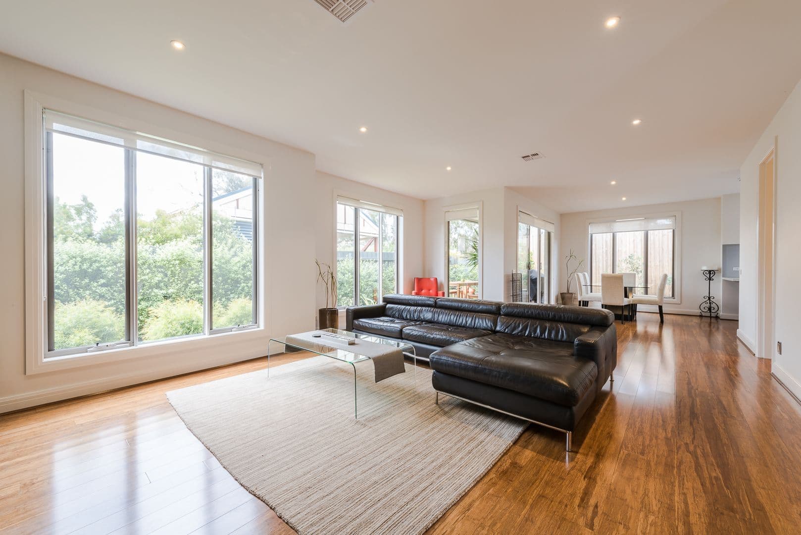 10 Darcy Street, Mornington VIC 3931, Mornington - Thumbnail 3