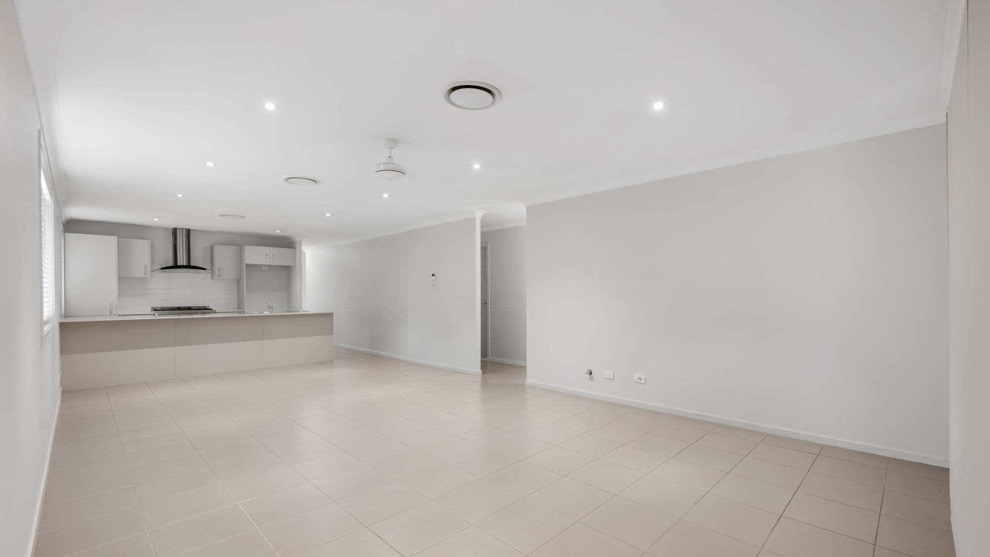 8 Archer Road, Spring Farm NSW 2570, Spring Farm - Thumbnail 3