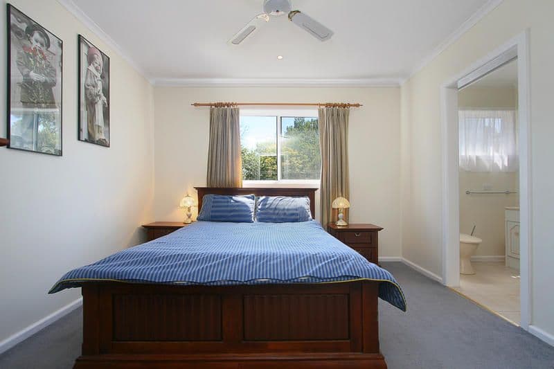 19 Moncoe Street, BORONIA VIC 3155, Boronia - Thumbnail 4