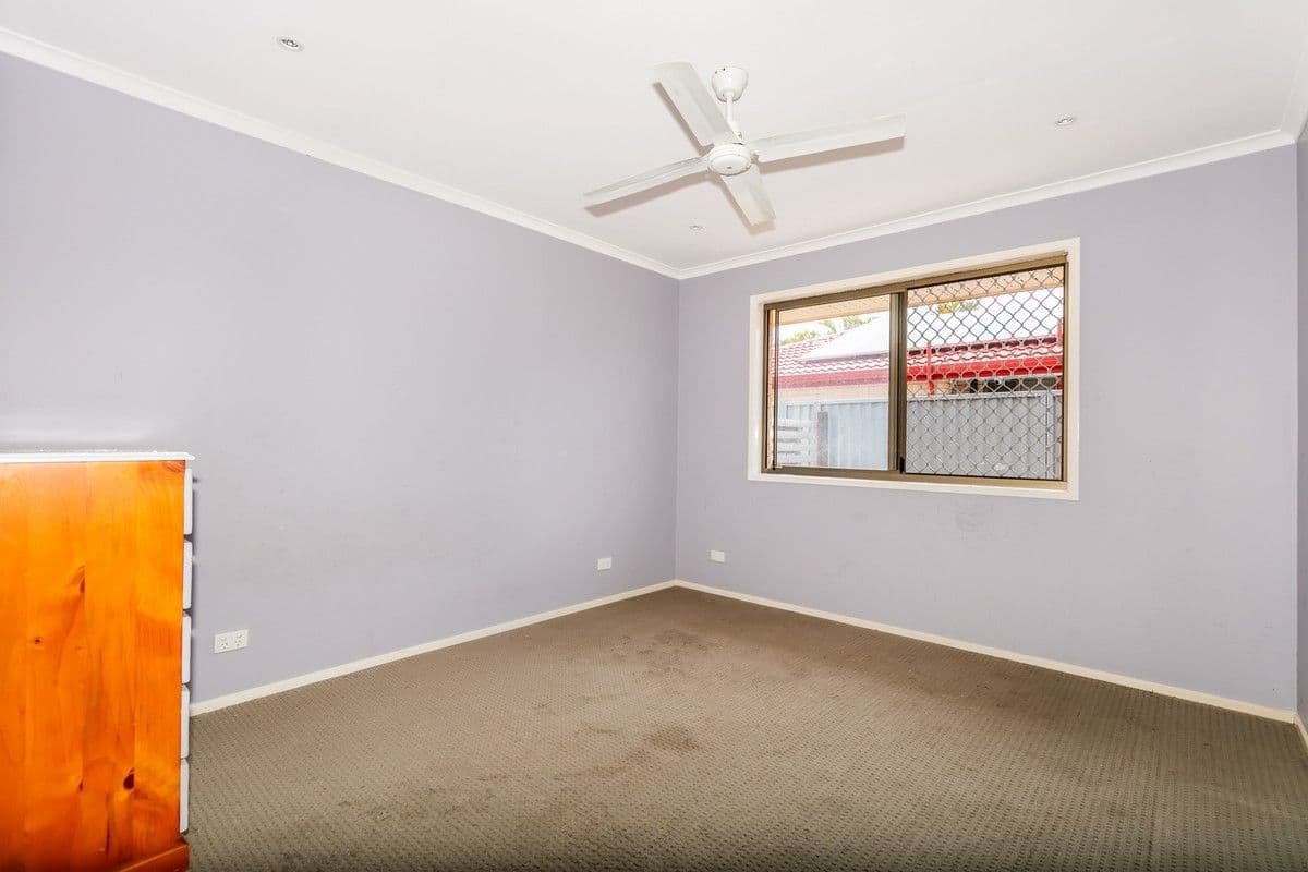 14 Carlos Street, Hillcrest QLD 4118, Hillcrest - Thumbnail 5