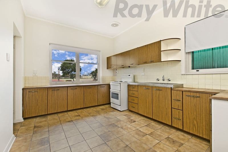 78 Hounslow Avenue, Torrensville SA 5031, Torrensville - Thumbnail 4