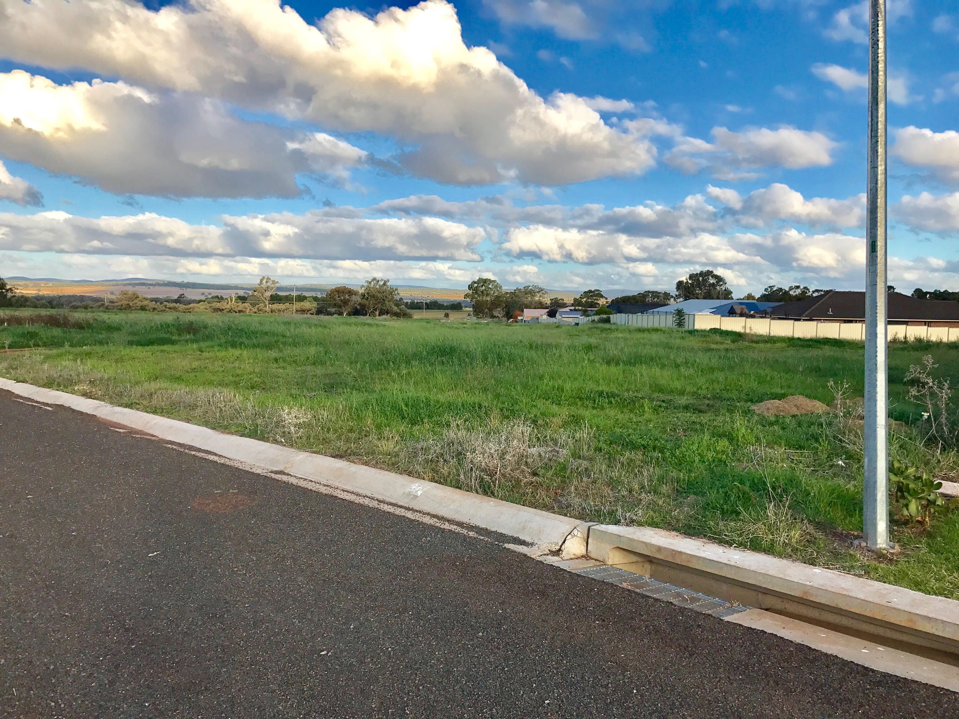 Lot 18 Camellia Parade, PARKES NSW 2870, Harris Park - Thumbnail 2