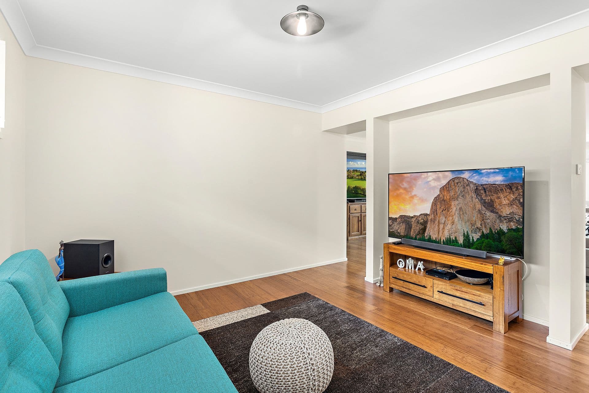 13 Peninsula Avenue, Haywards Bay - Thumbnail 8
