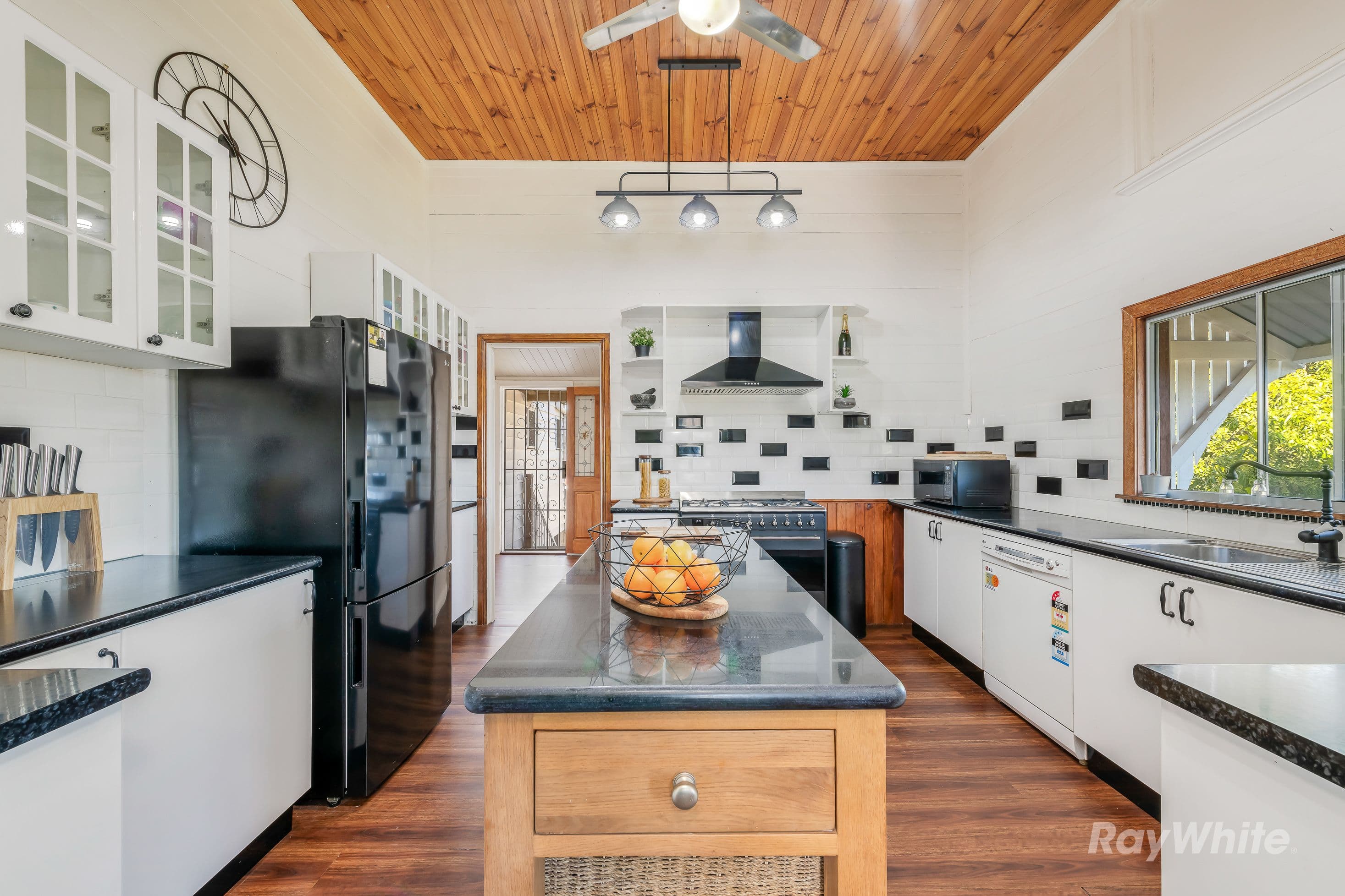 37 Morris Terrace, Gin Gin QLD 4671, Gin Gin - Thumbnail 8