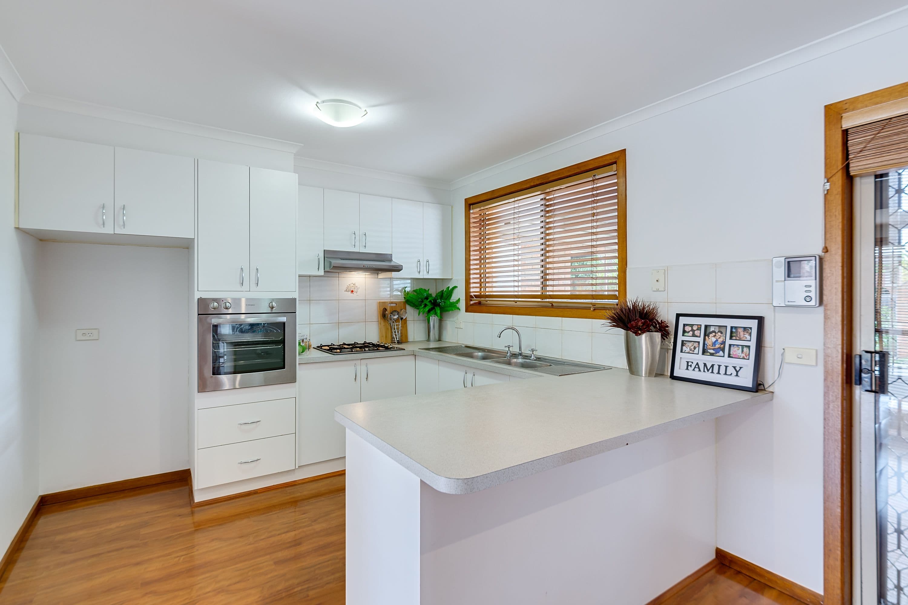 18 Hall Street, Epping VIC 3076, Epping - Thumbnail 2