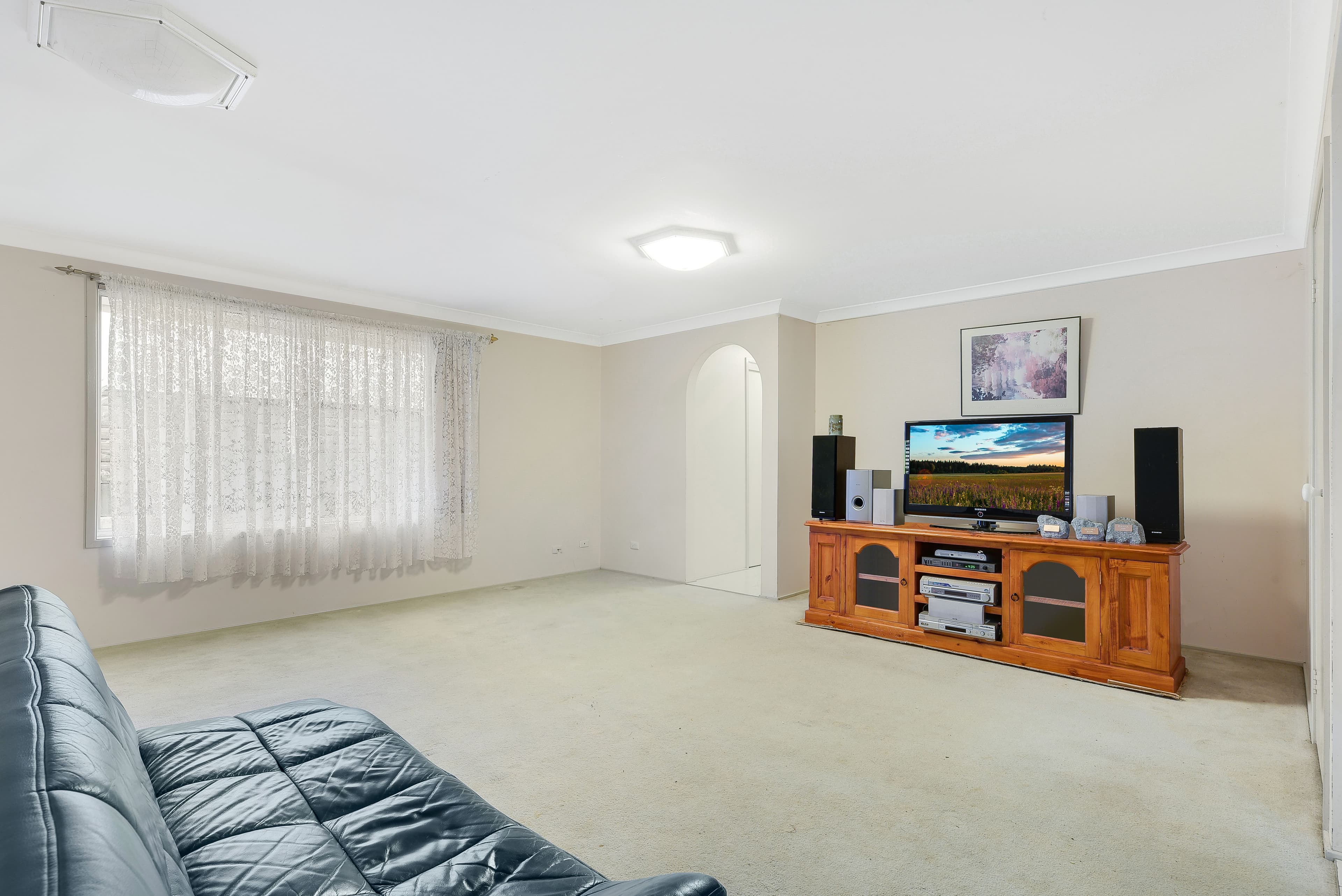 9 Lyndhurst Place, Glen Alpine - Thumbnail 3