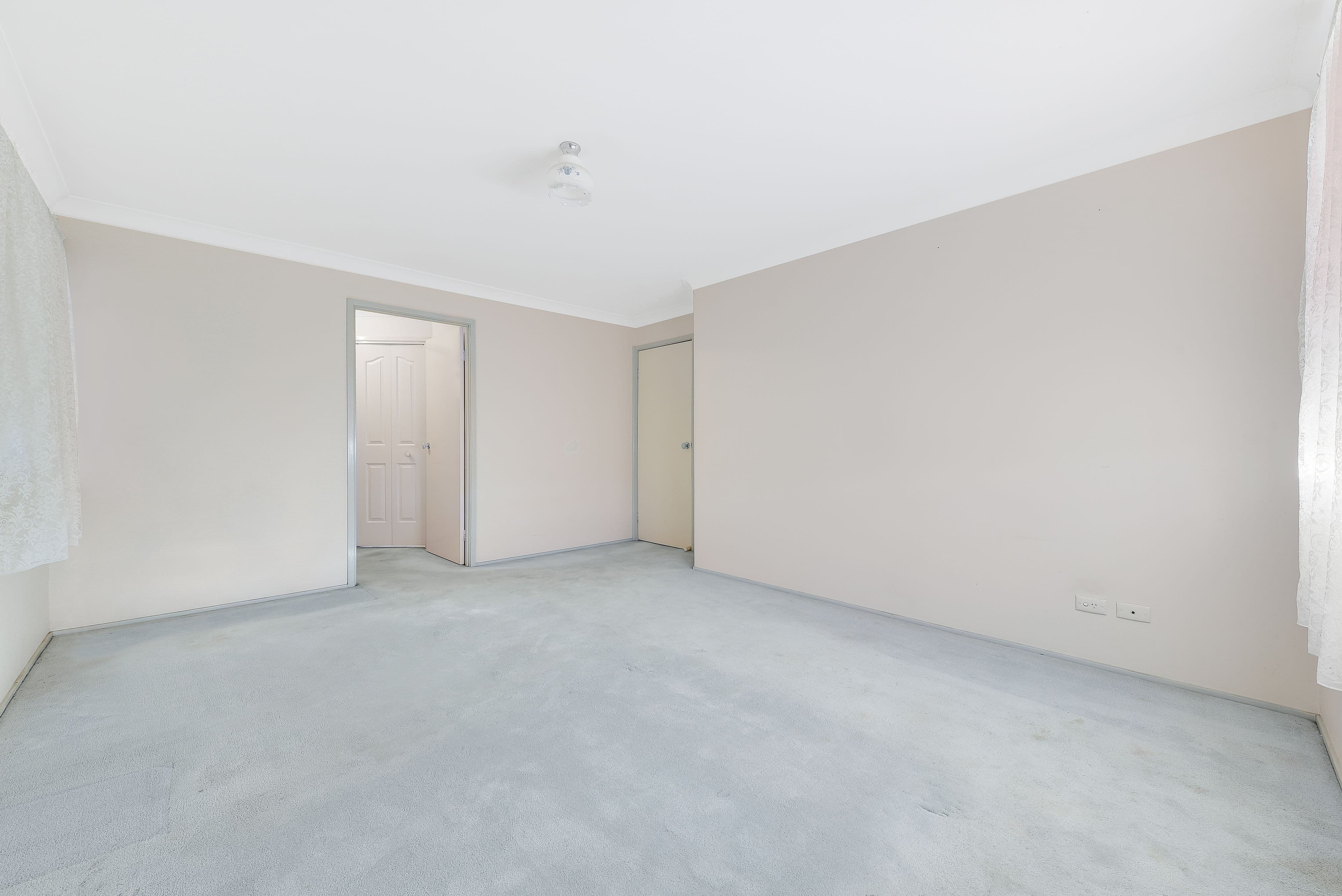 9 Lyndhurst Place, Glen Alpine - Thumbnail 6