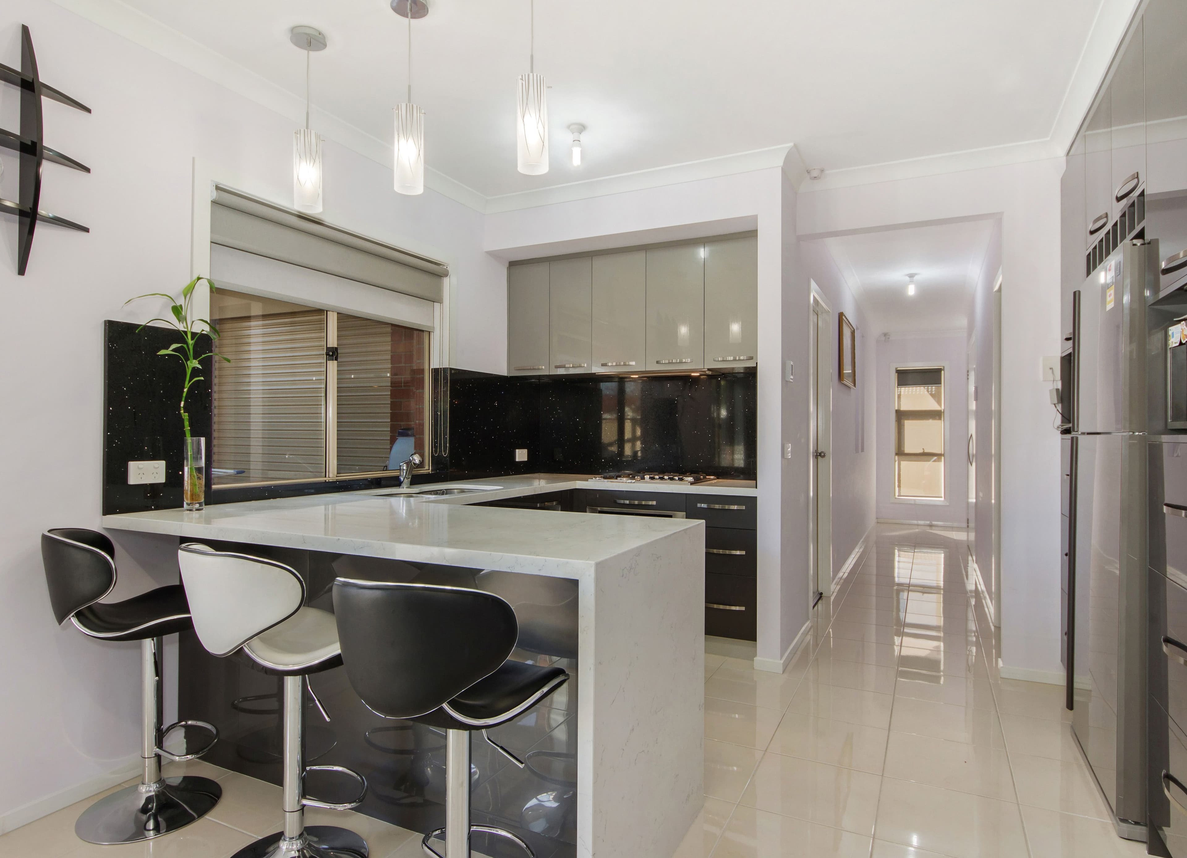 15 Isabella Court, Albanvale VIC 3021, Albanvale - Thumbnail 2