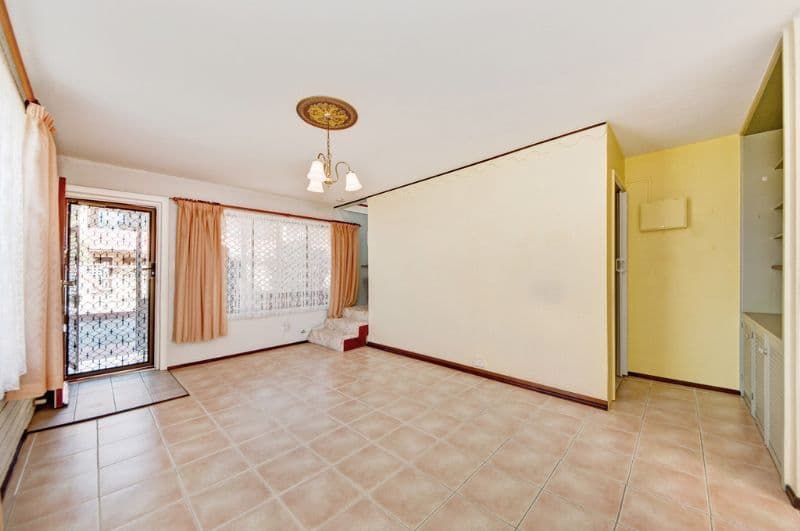 39 Atkinson Street, QUEANBEYAN NSW 2620, Queanbeyan East - Thumbnail 3