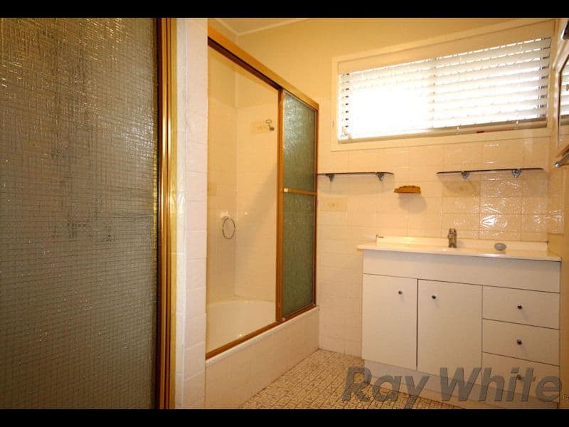 18 Horan Street, Woodend QLD 4305, Woodend - Thumbnail 7