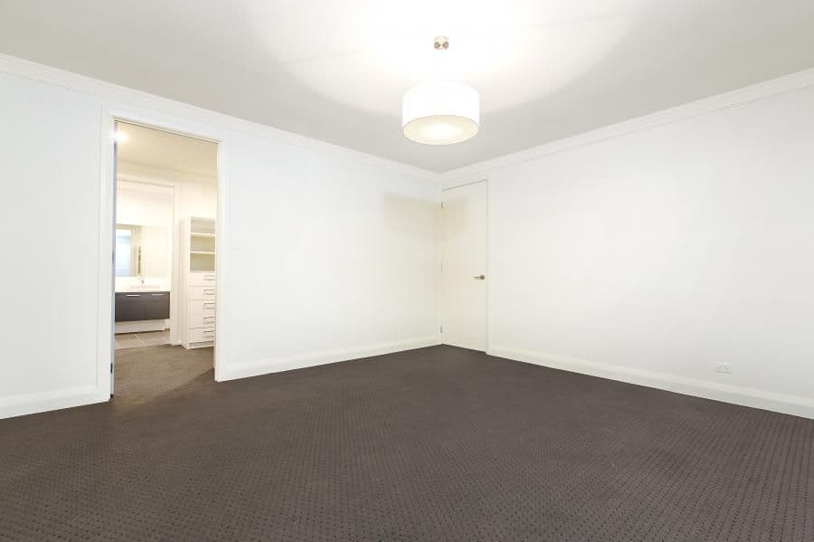 33 Glenshee Place, Glenhaven NSW 2156, Glenhaven - Thumbnail 4