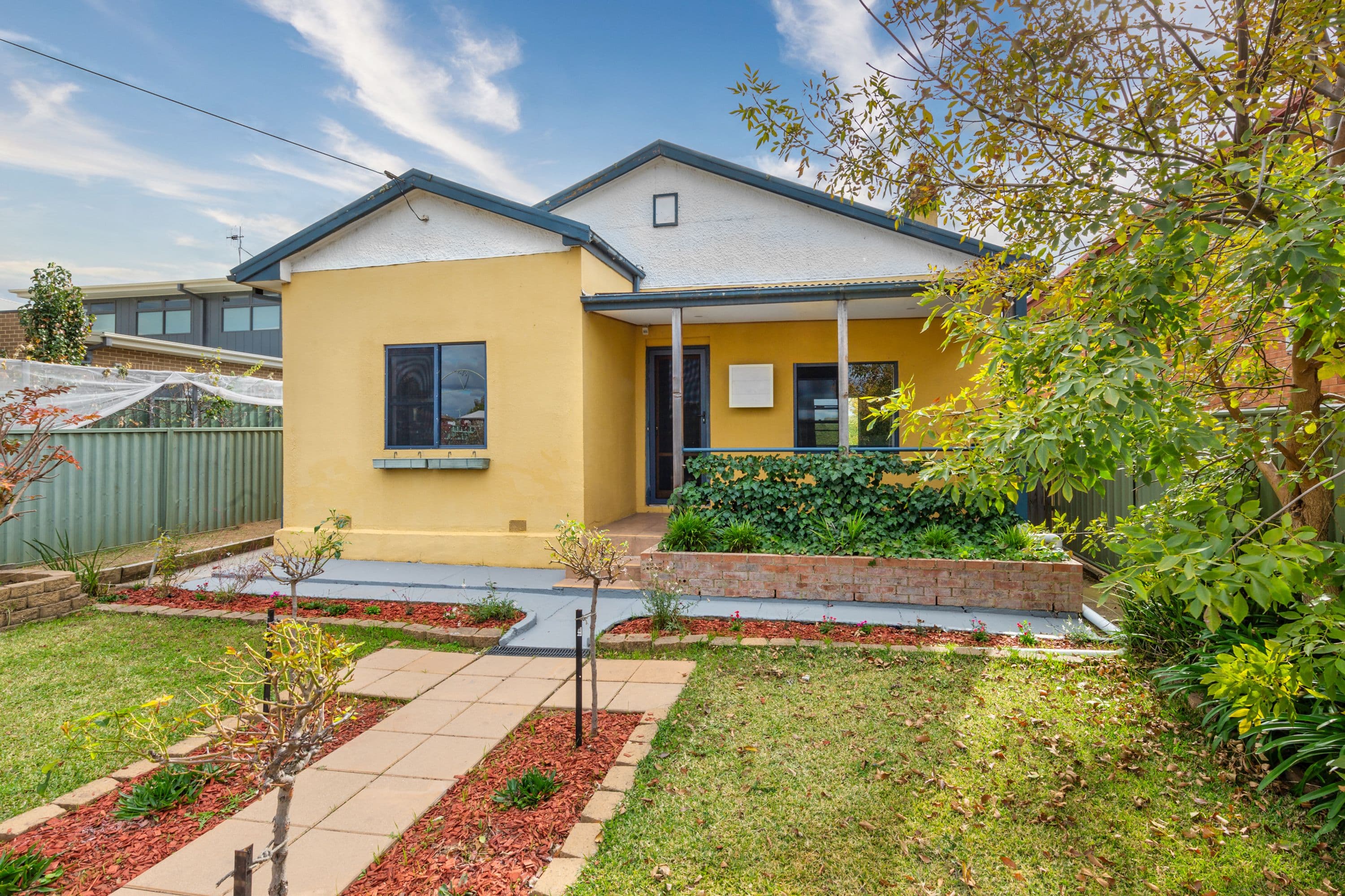 37B Thurralilly Street, Queanbeyan East NSW 2620, Queanbeyan East - Thumbnail 2