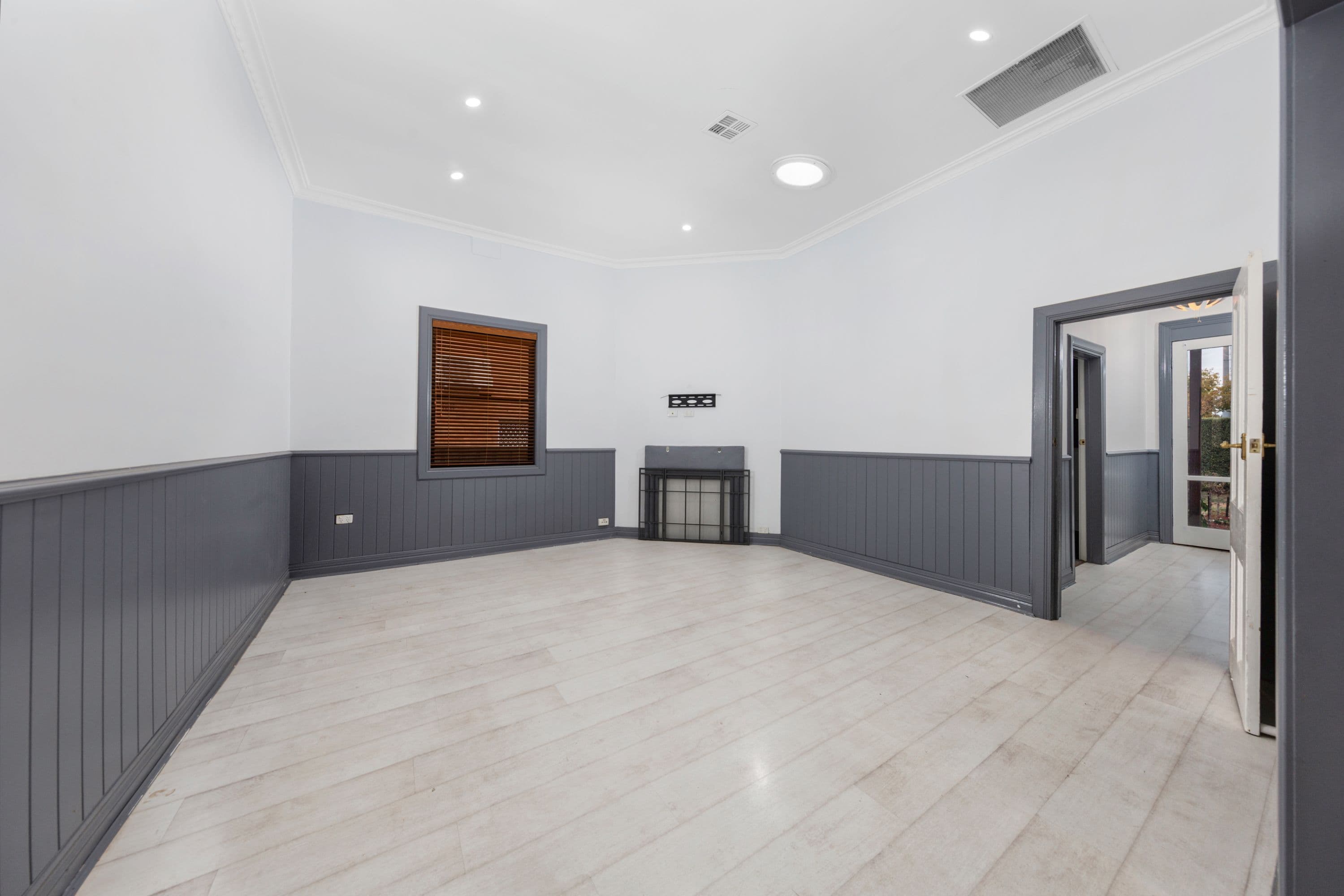 37B Thurralilly Street, Queanbeyan East NSW 2620, Queanbeyan East - Thumbnail 3