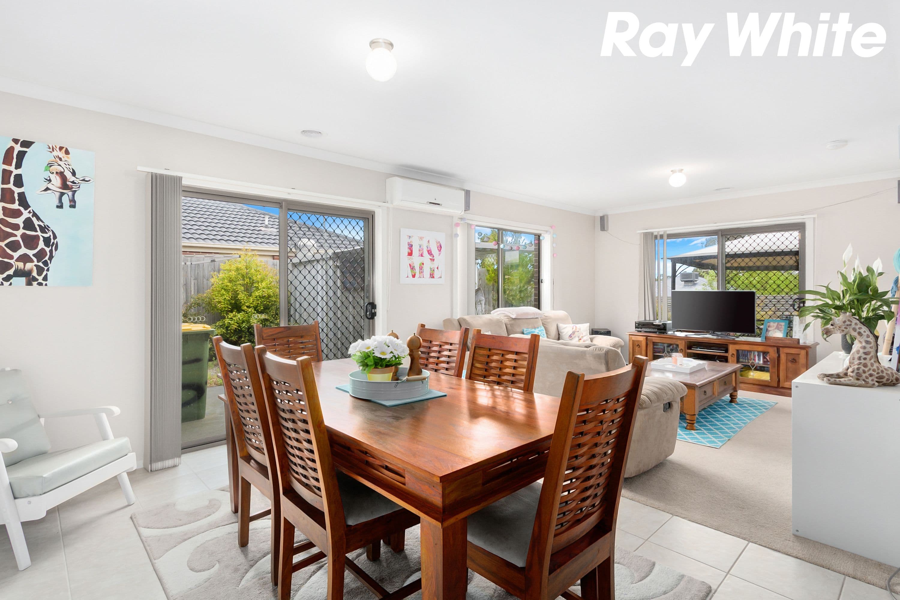 137 Ahern Road, Pakenham VIC 3810, Pakenham - Thumbnail 3
