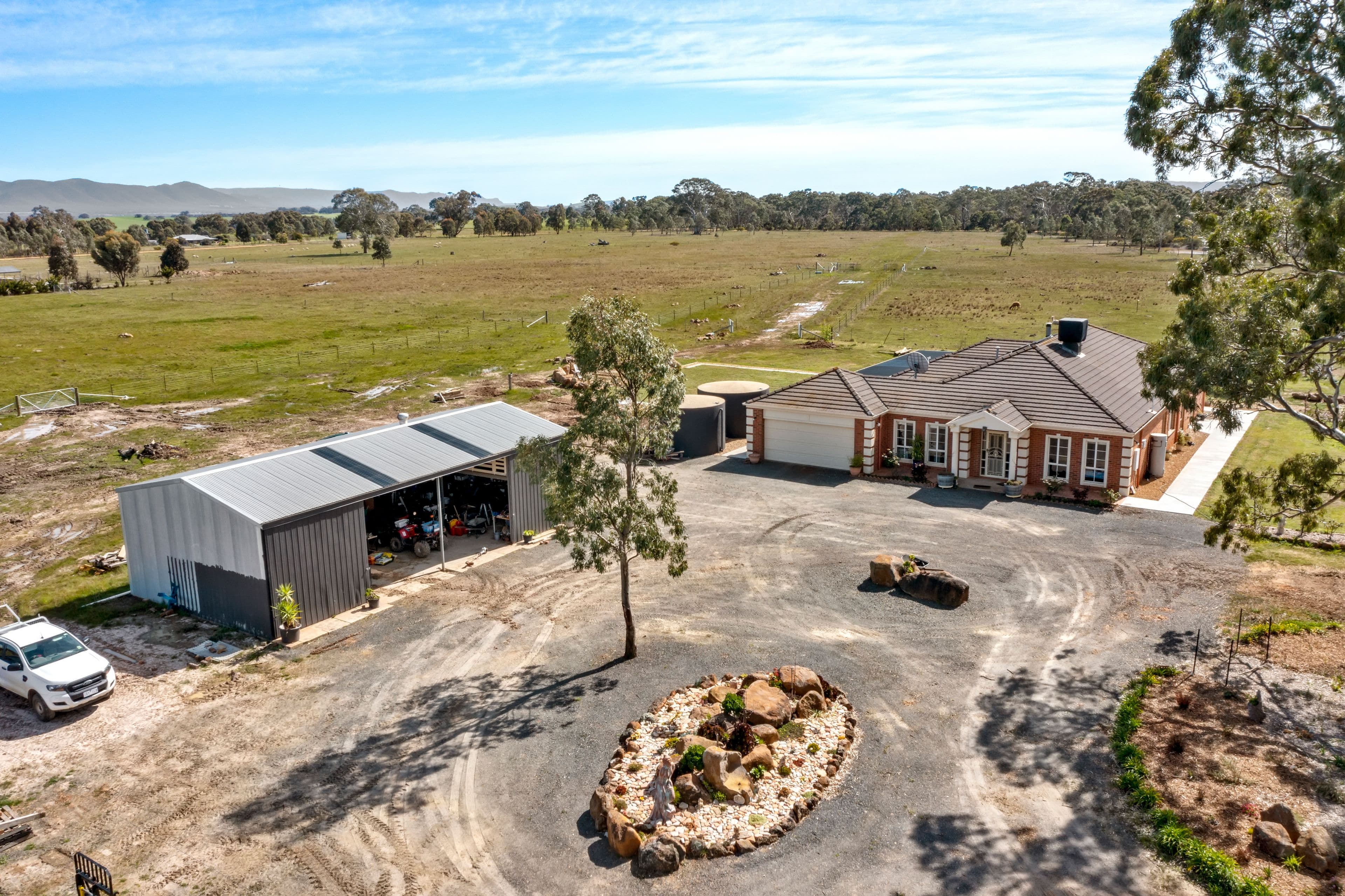 220 Wilde Lane, Moyston VIC 3377, Moyston - Thumbnail 2