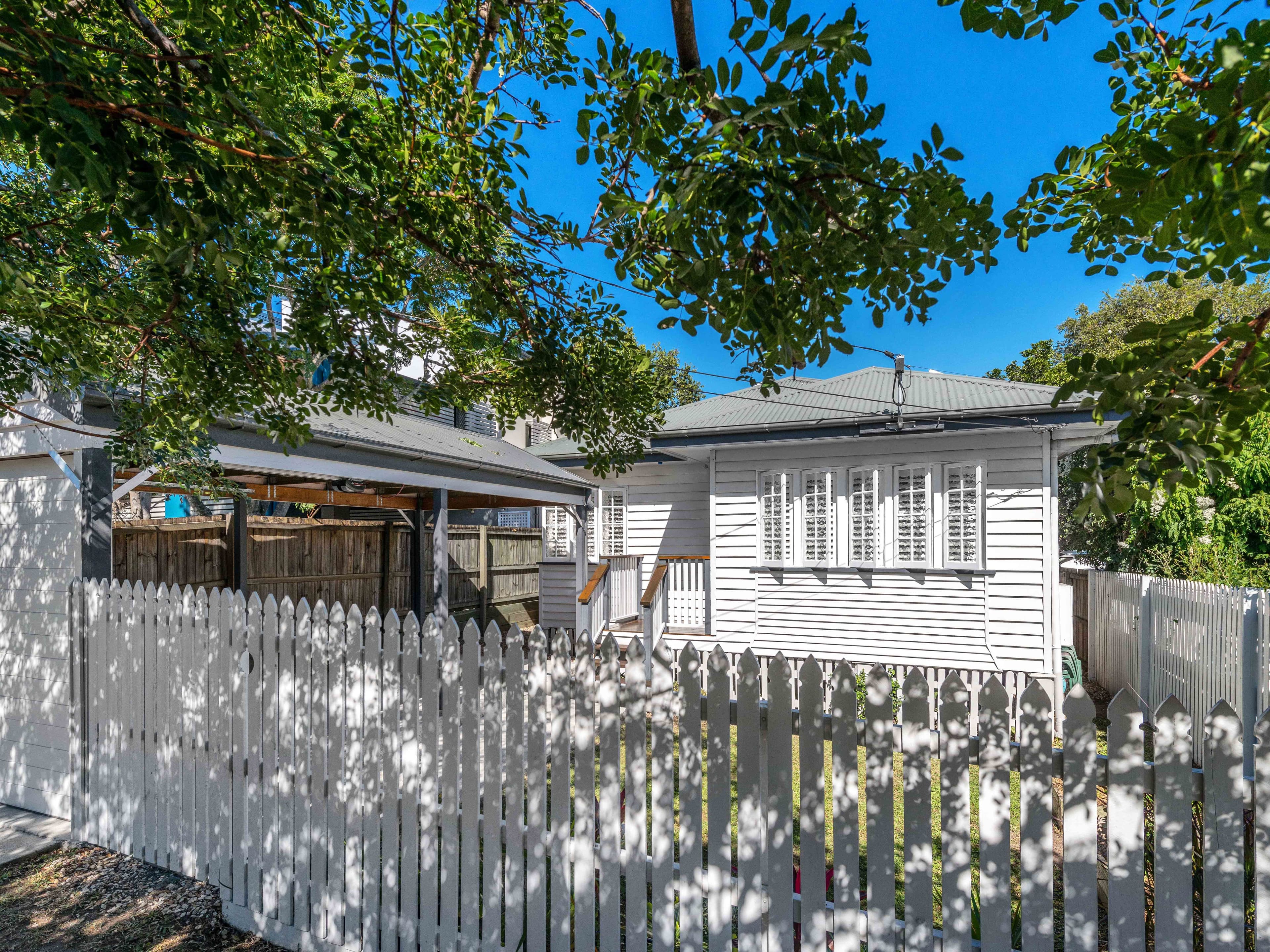11 Dickson Street, Hawthorne QLD 4171, Morningside - Image 1