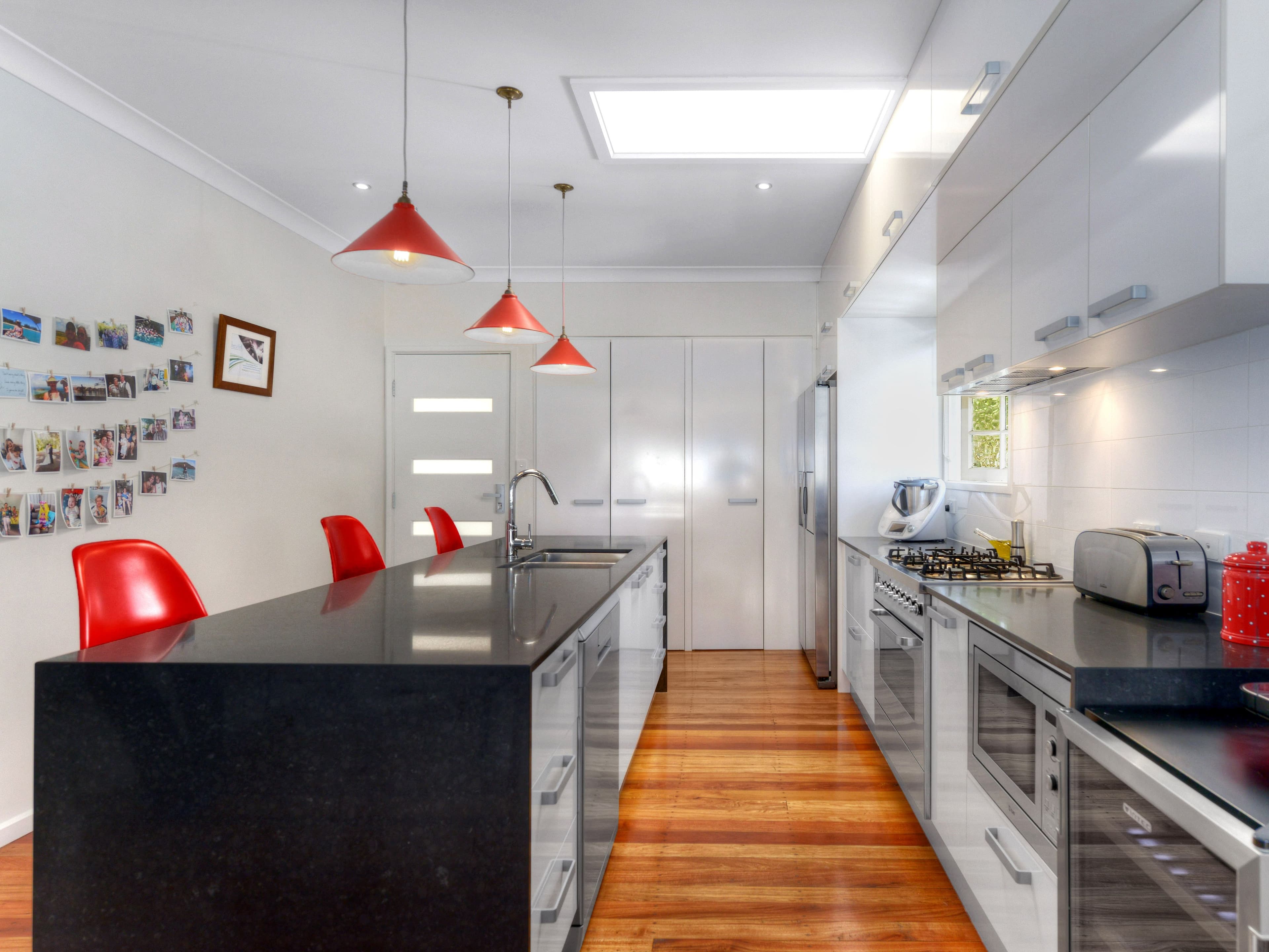 11 Dickson Street, Hawthorne QLD 4171, Morningside - Thumbnail 4