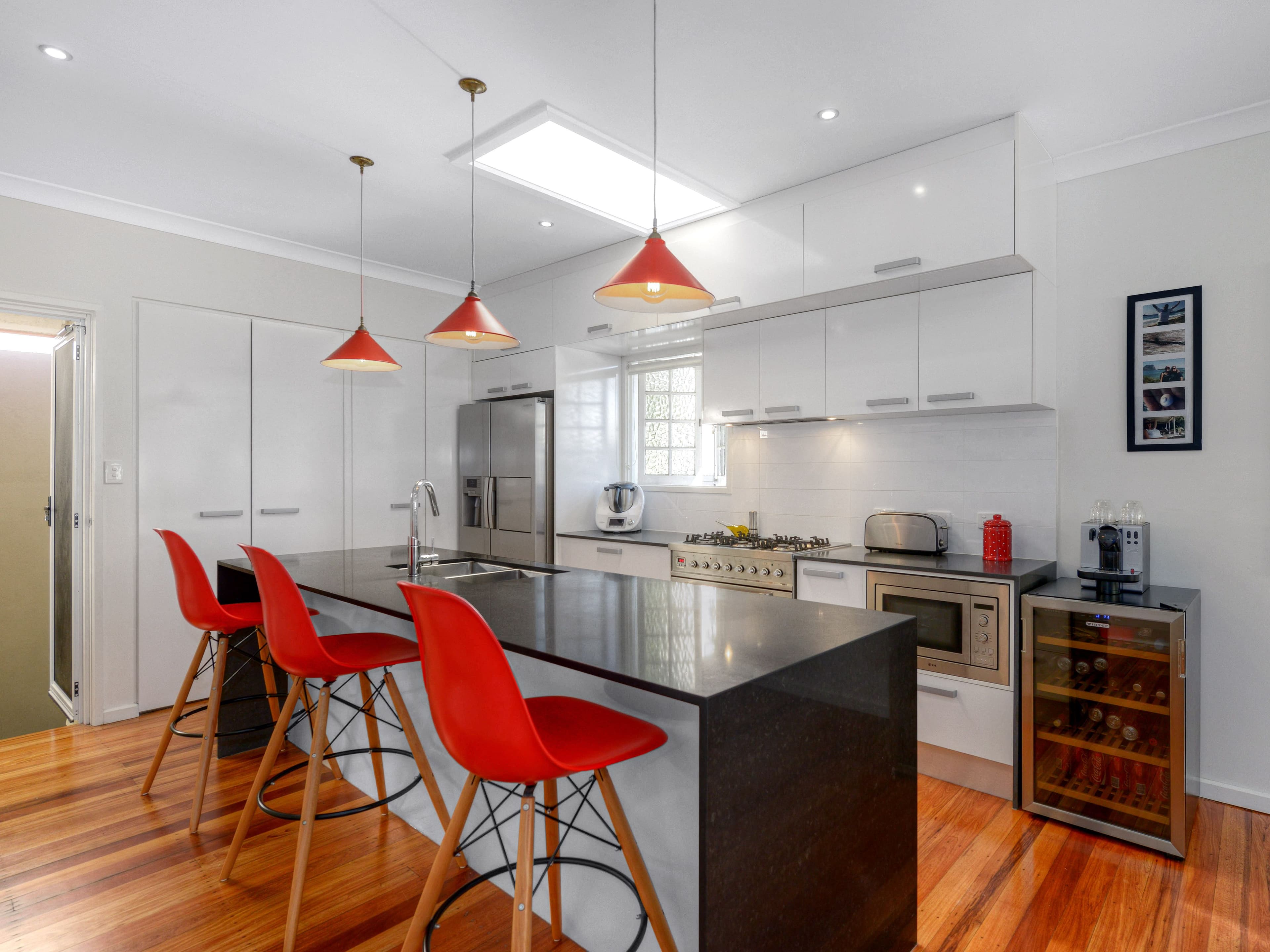 11 Dickson Street, Hawthorne QLD 4171, Morningside - Thumbnail 5