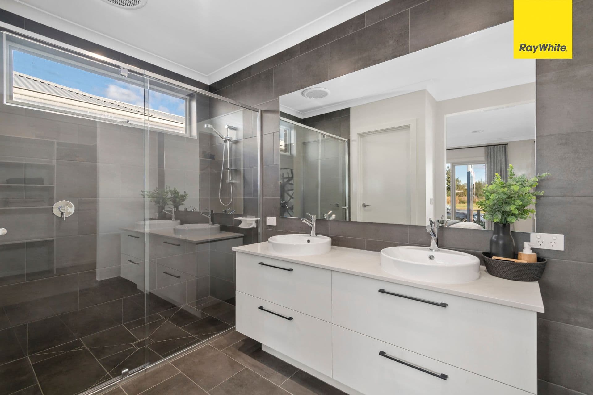 13 Olympic Circuit, Strathtulloh VIC 3338, Strathtulloh - Thumbnail 5