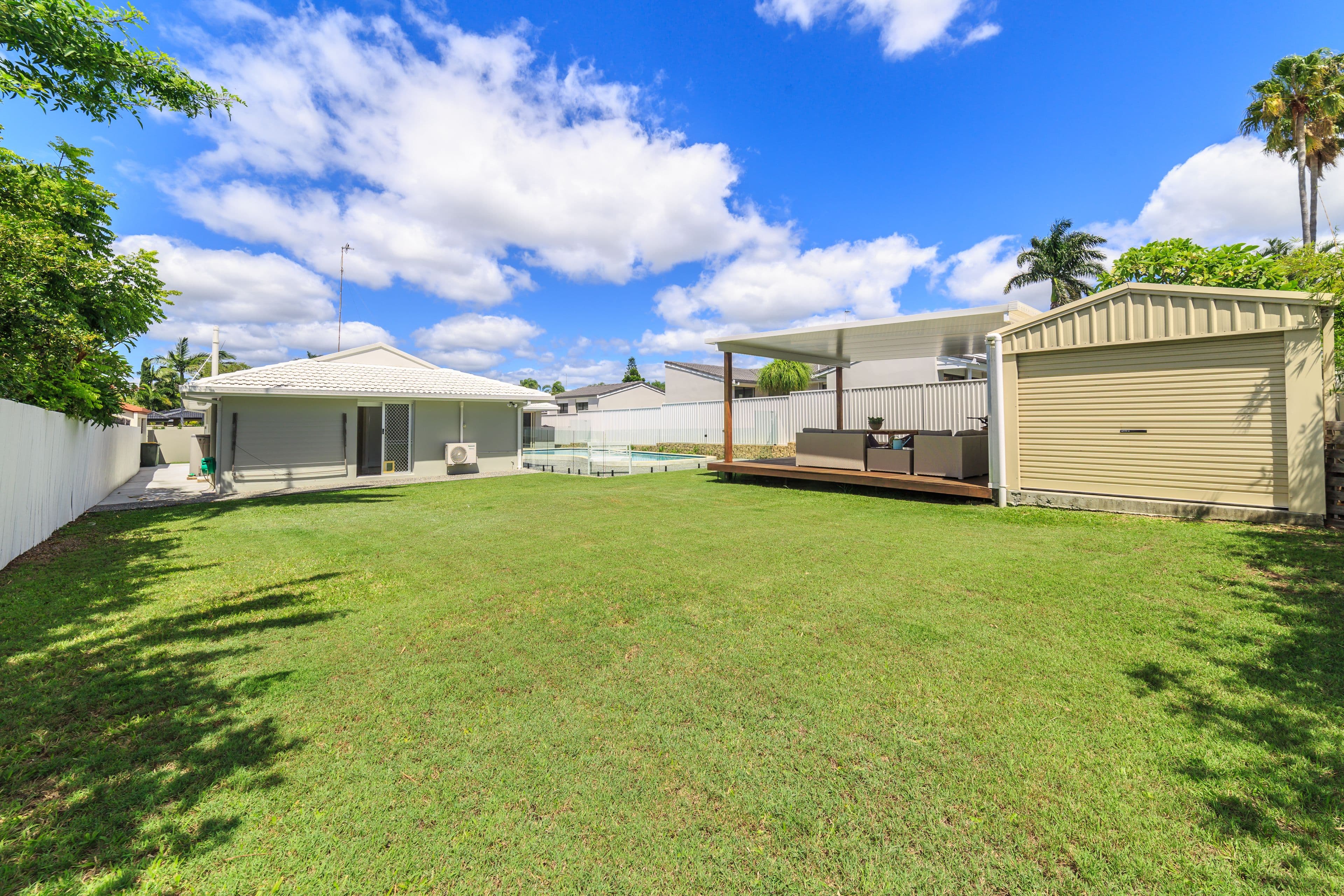 9 Dunbarton Avenue, Sorrento QLD 4217, Sorrento - Thumbnail 6