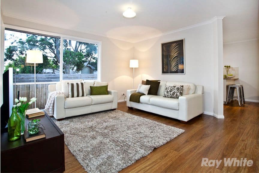 11 Thomas Street, Mitcham VIC 3132, Mitcham - Thumbnail 2