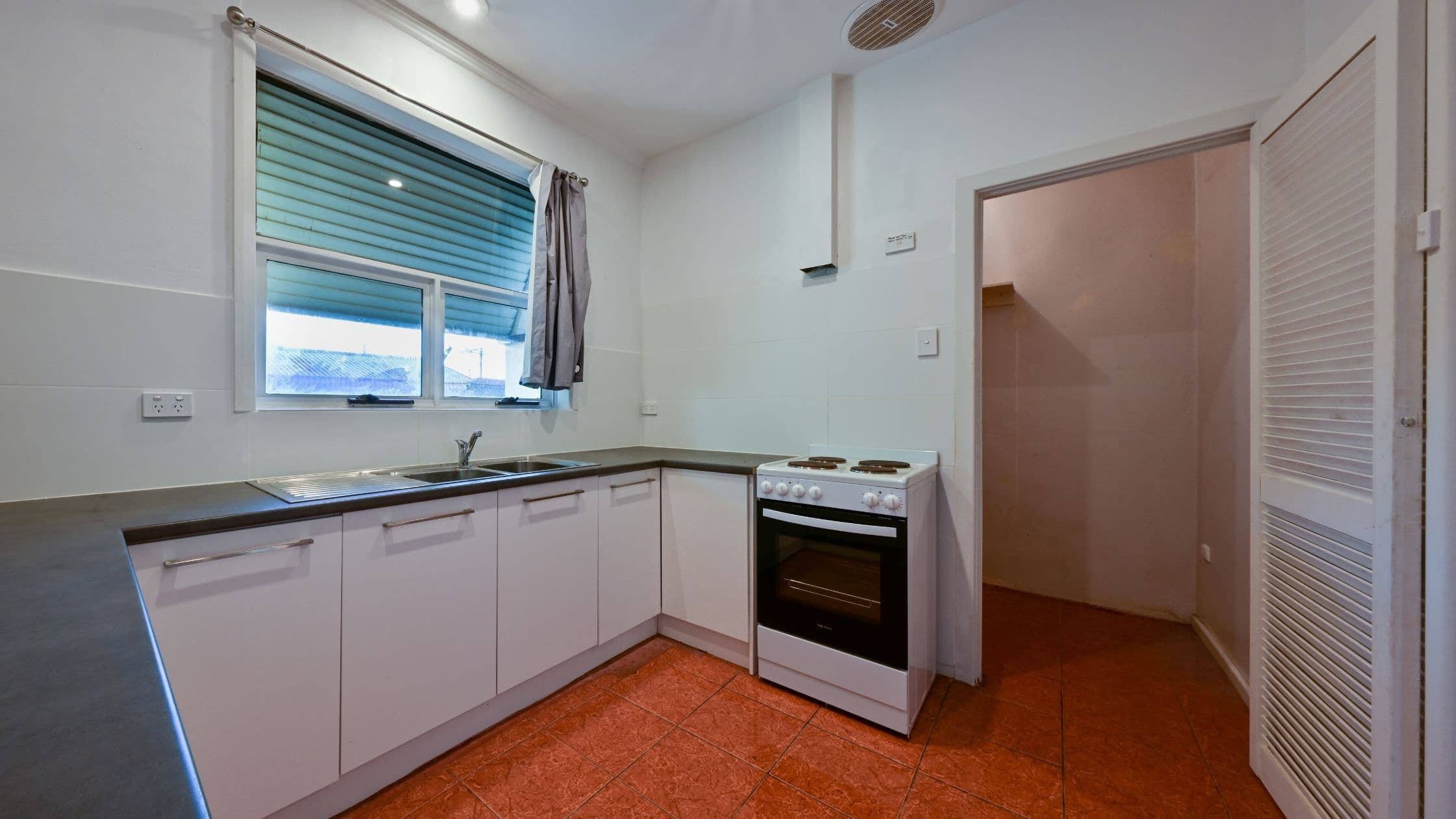 2 Dennis Street, Port Augusta SA 5700, Port Augusta - Thumbnail 3