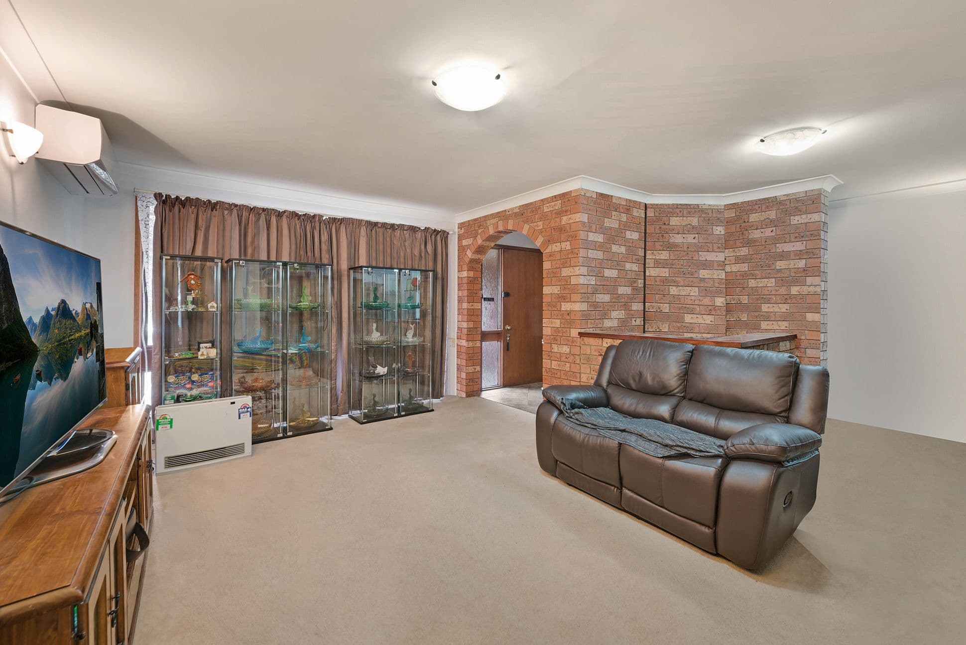 Eagle Vale NSW 2558, Eagle Vale - Thumbnail 2