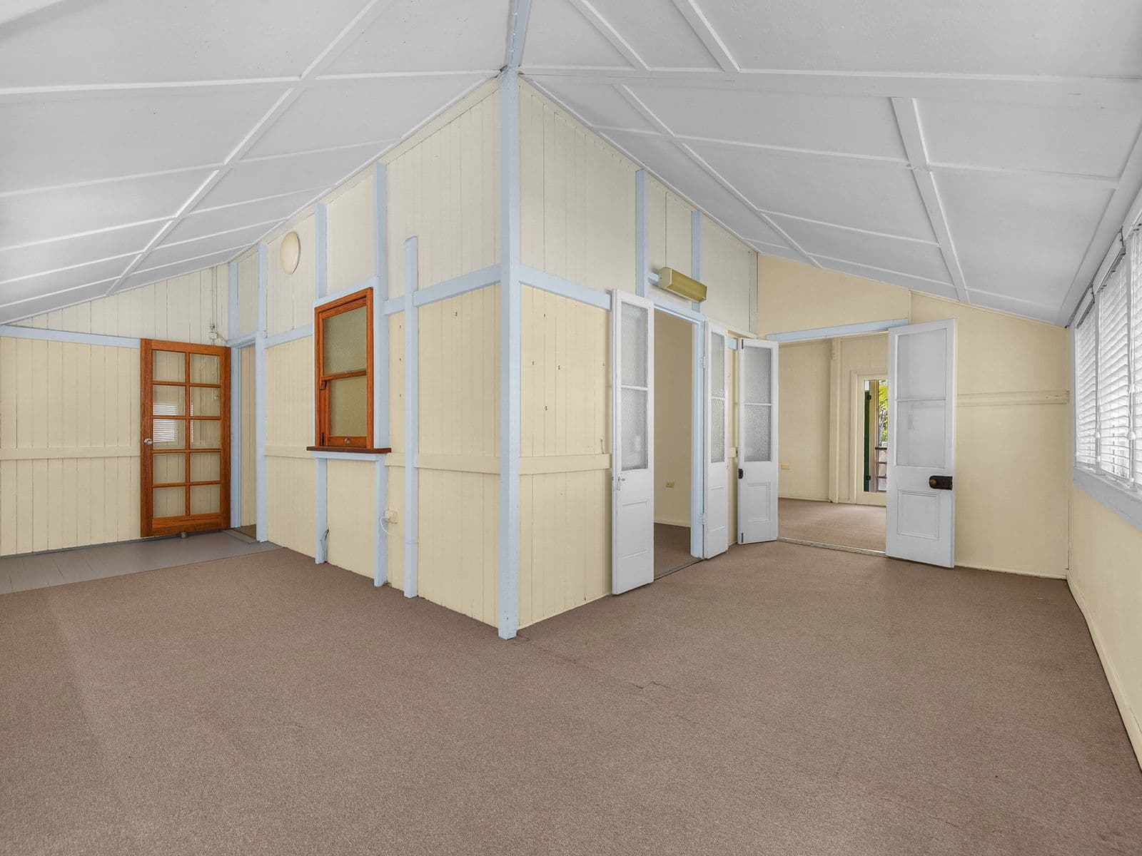 29 Hilda Street, Corinda QLD 4075, Corinda - Thumbnail 3