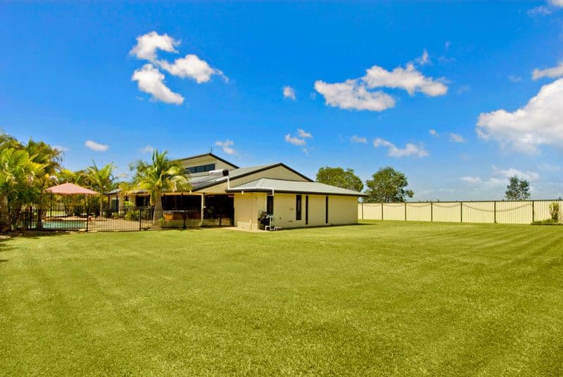 5 Tulipoak Court, LITTLE MOUNTAIN QLD 4551, Little Mountain - Thumbnail 2