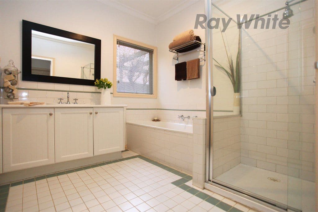 13 Jasper Street, POINT COOK VIC 3030, Point Cook - Thumbnail 4