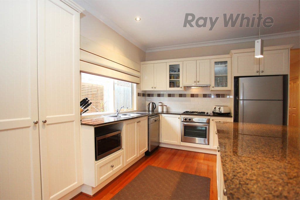 13 Jasper Street, POINT COOK VIC 3030, Point Cook - Thumbnail 7