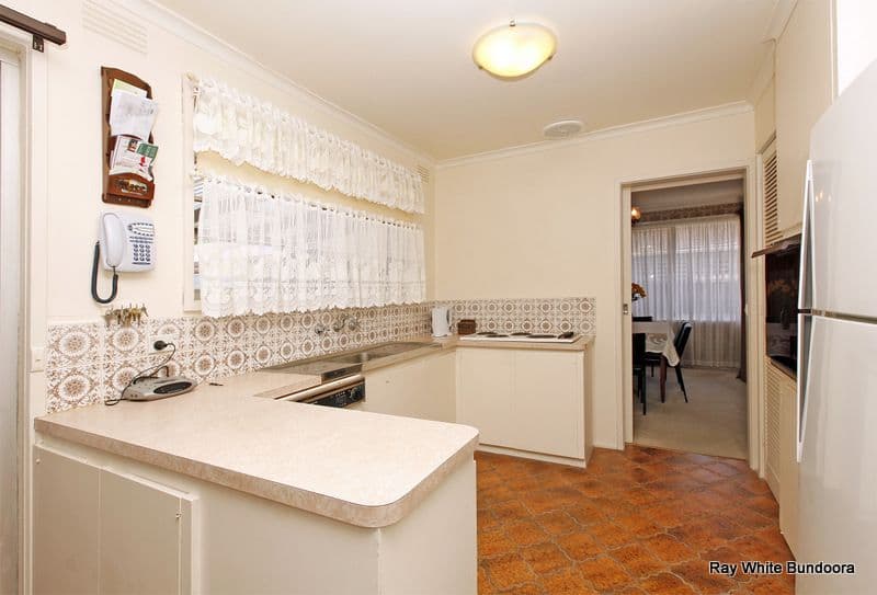 14 Sandhurst Crescent, BUNDOORA VIC 3083, Bundoora - Thumbnail 5