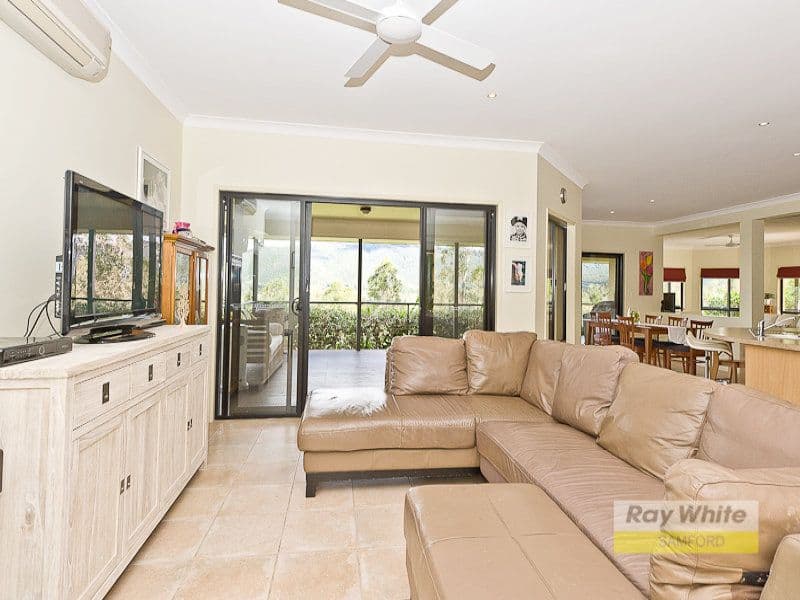 10 Equestrian Court, HIGHVALE QLD 4520, Highvale - Thumbnail 7