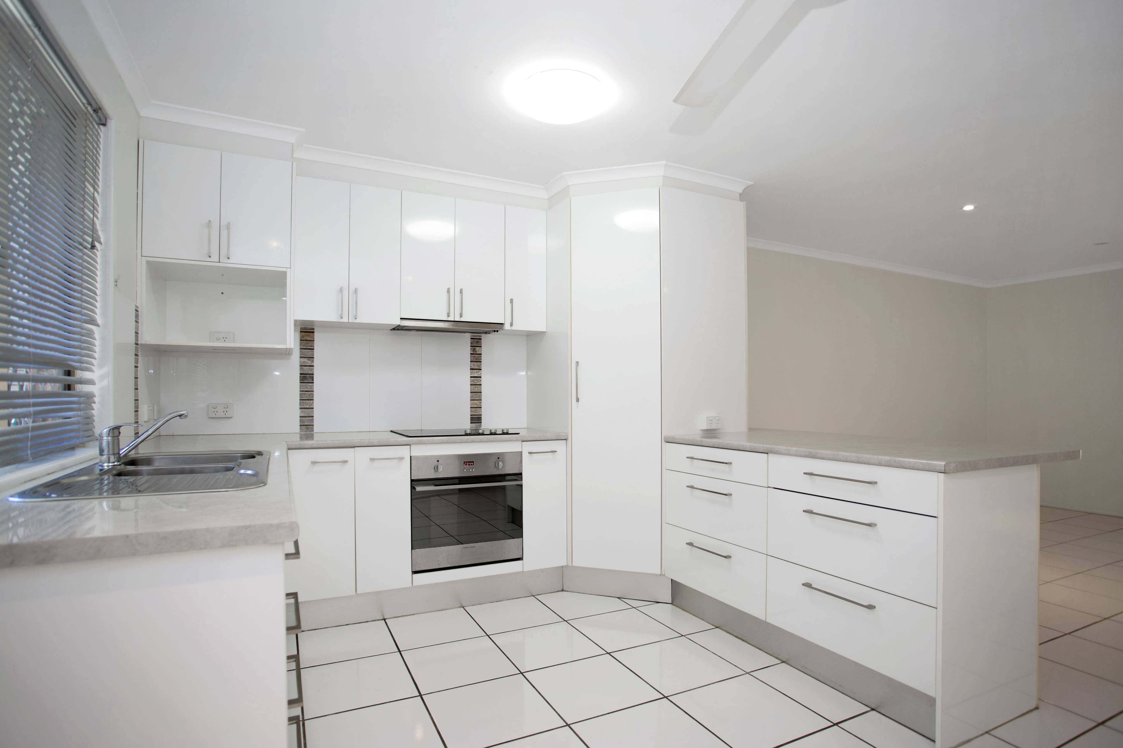 43 Holland Street, West Mackay QLD 4740, West Mackay - Image 1