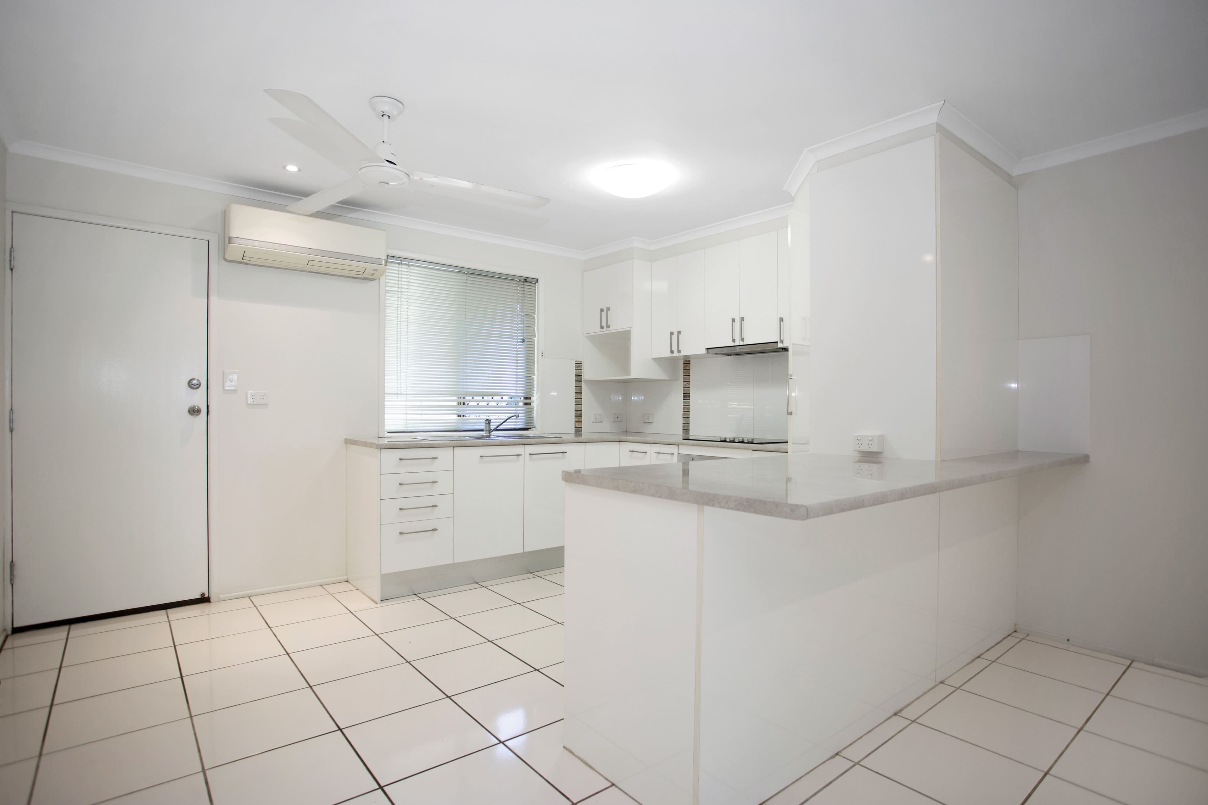 43 Holland Street, West Mackay QLD 4740, West Mackay - Thumbnail 3