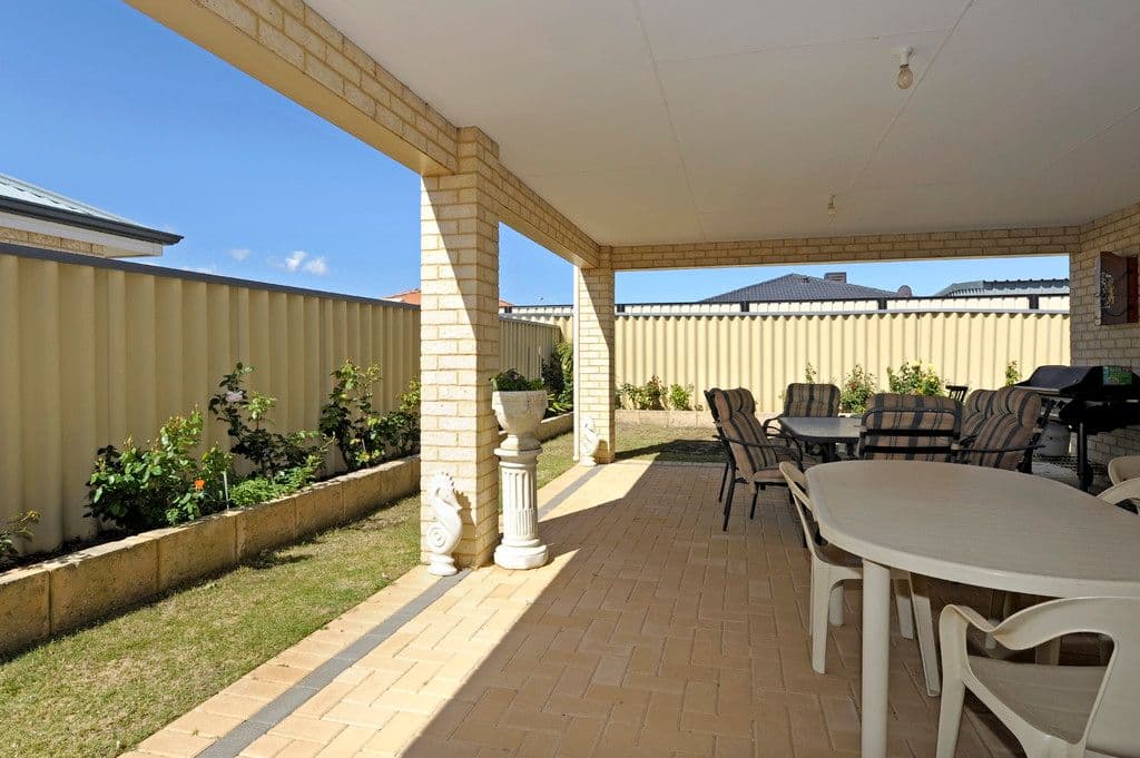 22 Bluefields Parkway, PORT KENNEDY WA 6172, Port Kennedy - Thumbnail 3