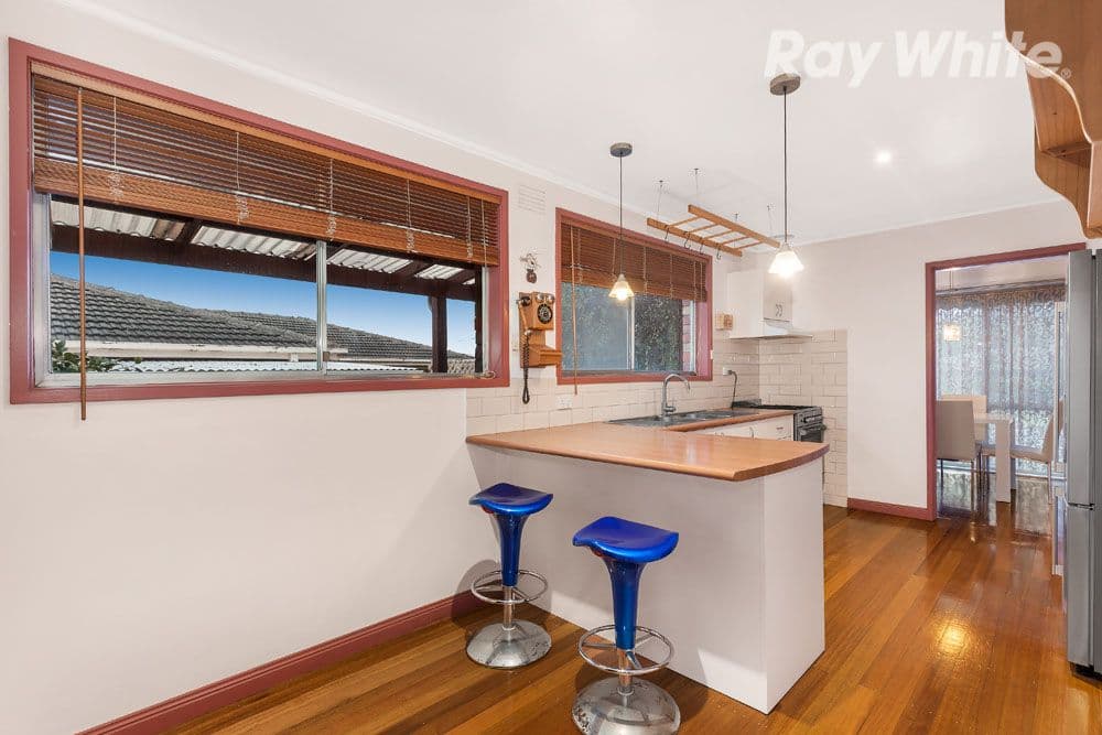 197 Greenwood Drive, Bundoora VIC 3083, Bundoora - Thumbnail 4