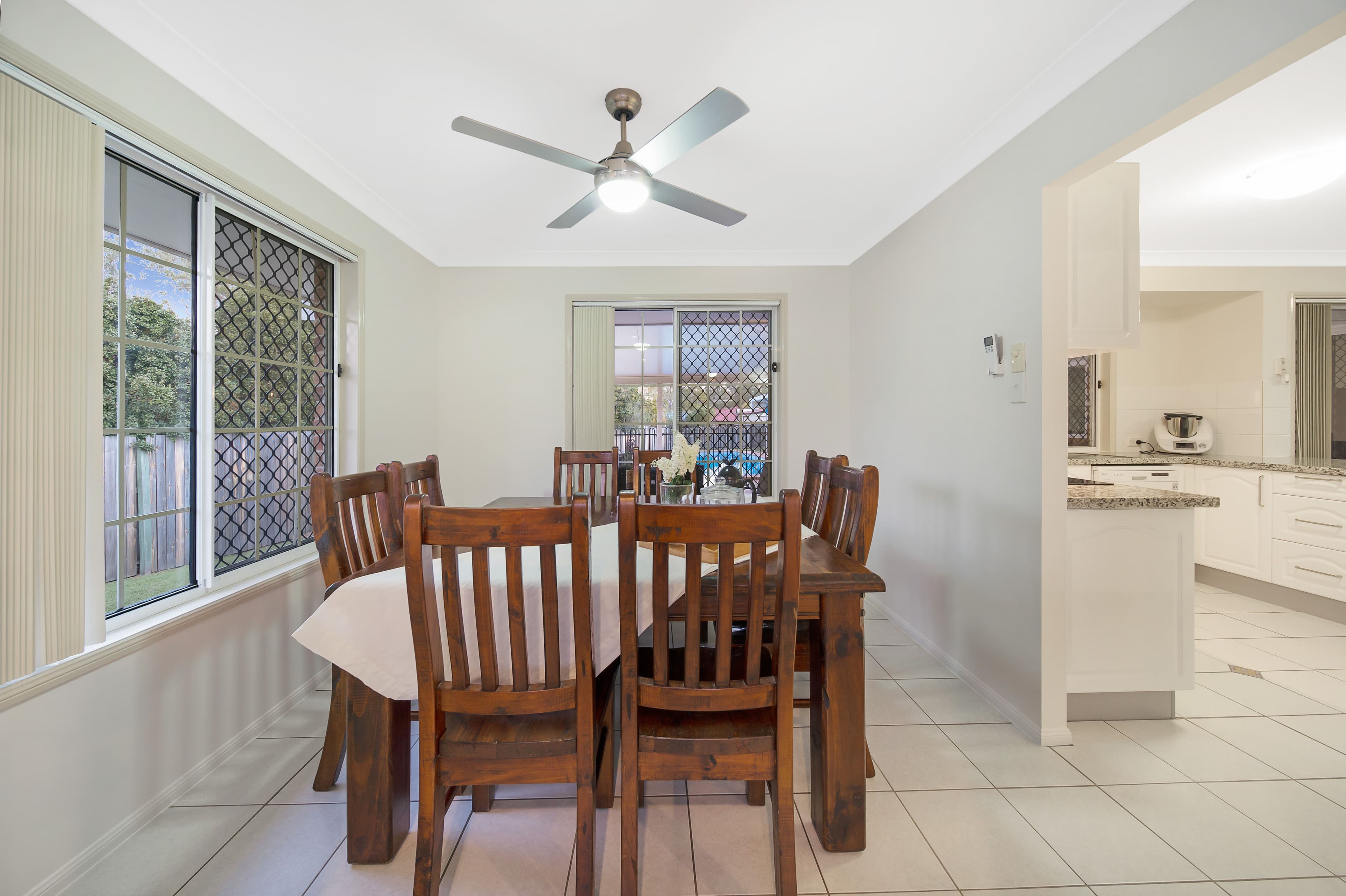 21 Eucalypt Place, Heritage Park QLD 4118, Heritage Park - Thumbnail 6