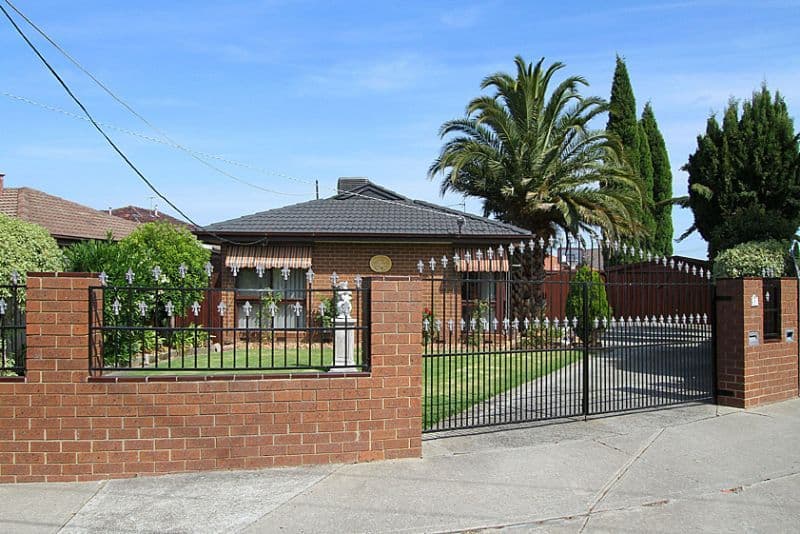 3 Trentham Court, THOMASTOWN VIC 3074, Thomastown - Thumbnail 2