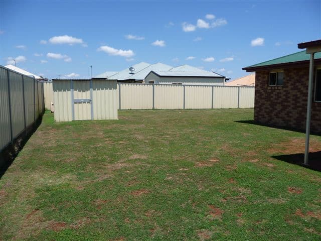 16 Lavarack Street, DARLING HEIGHTS QLD 4350, Darling Heights - Thumbnail 2