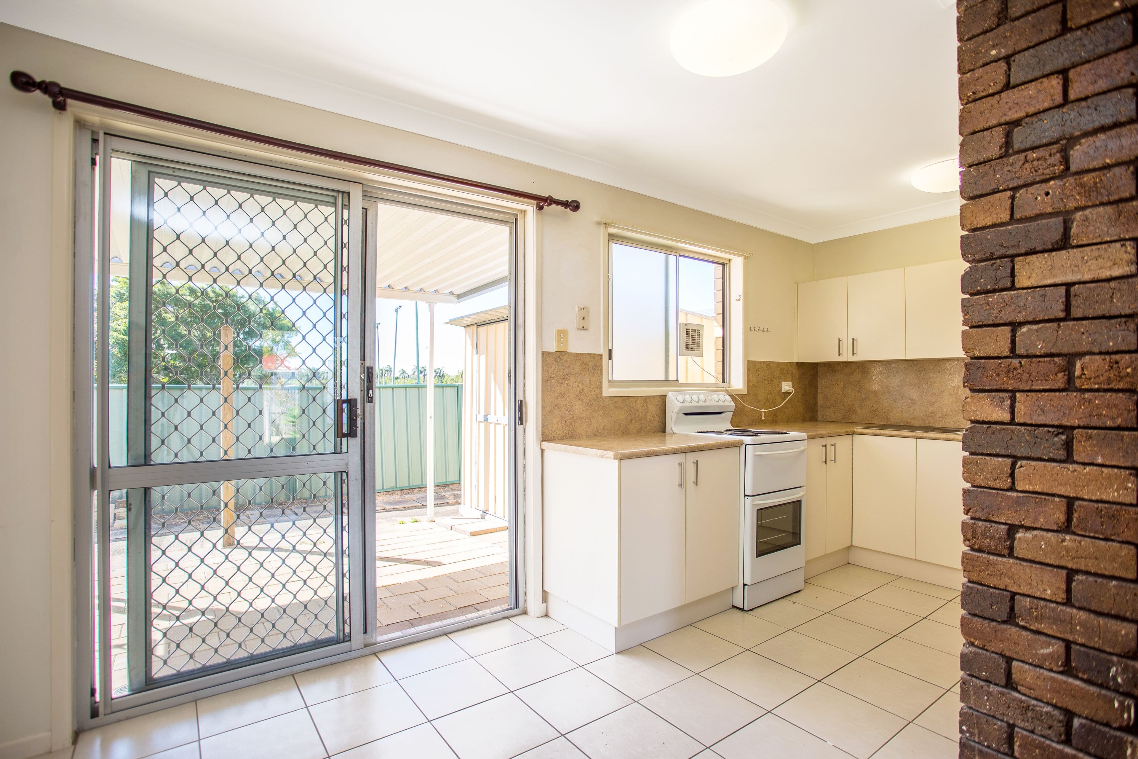 61 Hamilton Street, North Mackay QLD 4740, North Mackay - Thumbnail 2