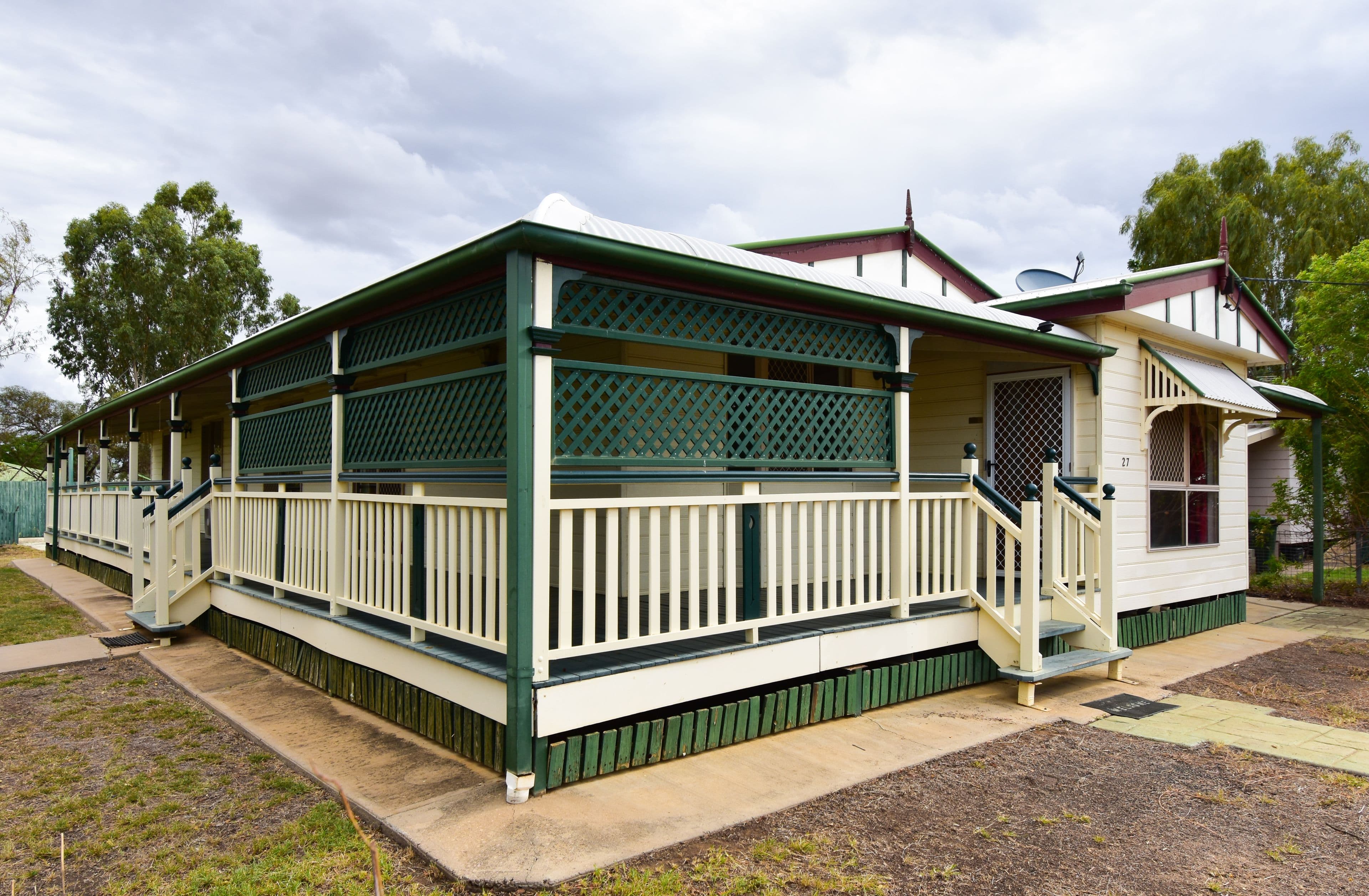 27 Robin Road, Longreach QLD 4730, Longreach - Image 1
