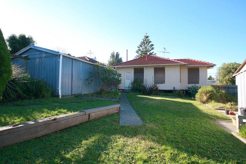 17 Hawthorn Road, DOVETON VIC 3177, Doveton - Thumbnail 5