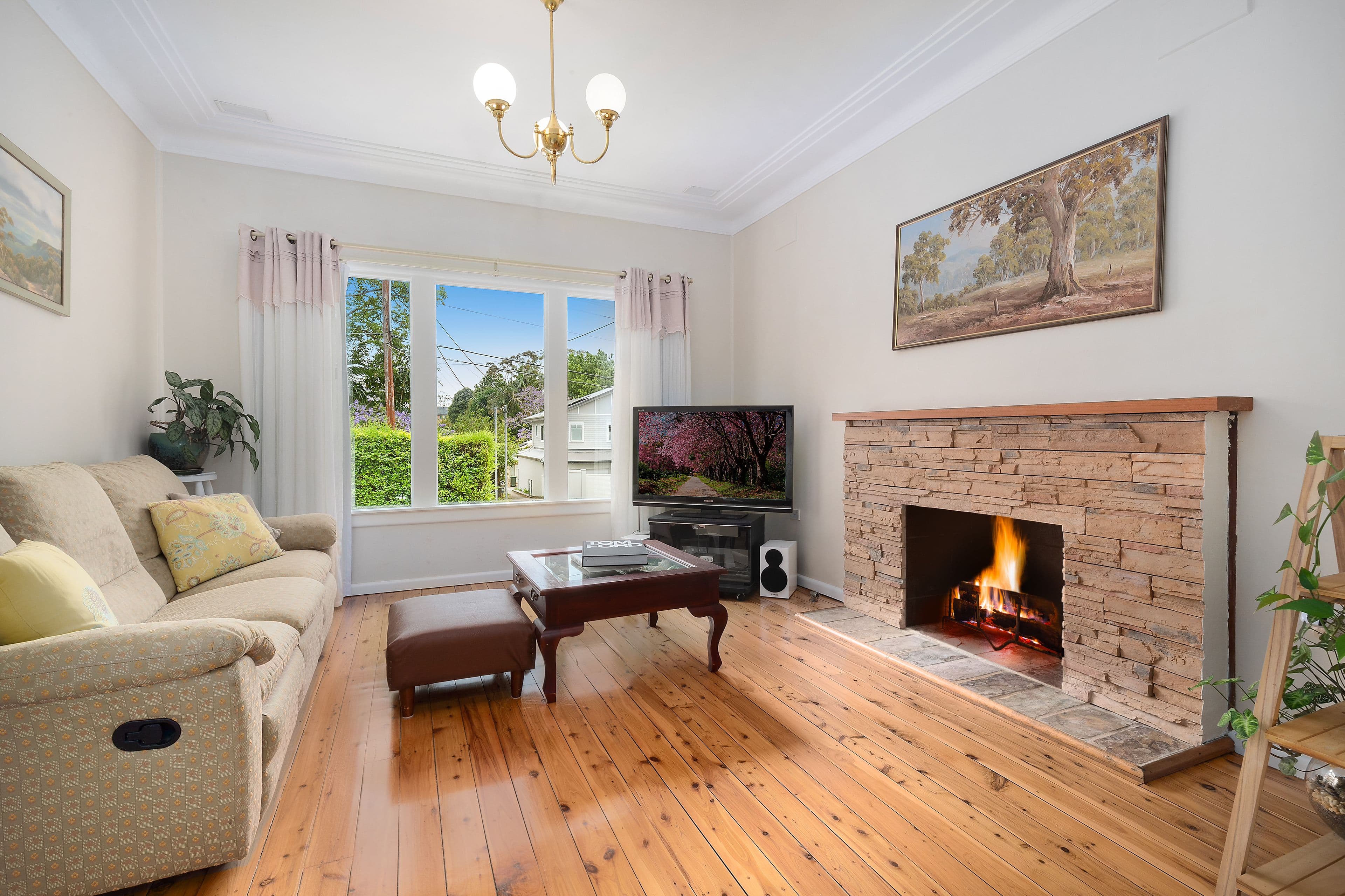 82 Edgeworth David Avenue, Wahroonga NSW 2076, Wahroonga - Thumbnail 2