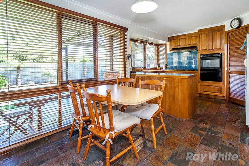 5 Lesay Court, Rowville VIC 3178, Rowville - Thumbnail 4