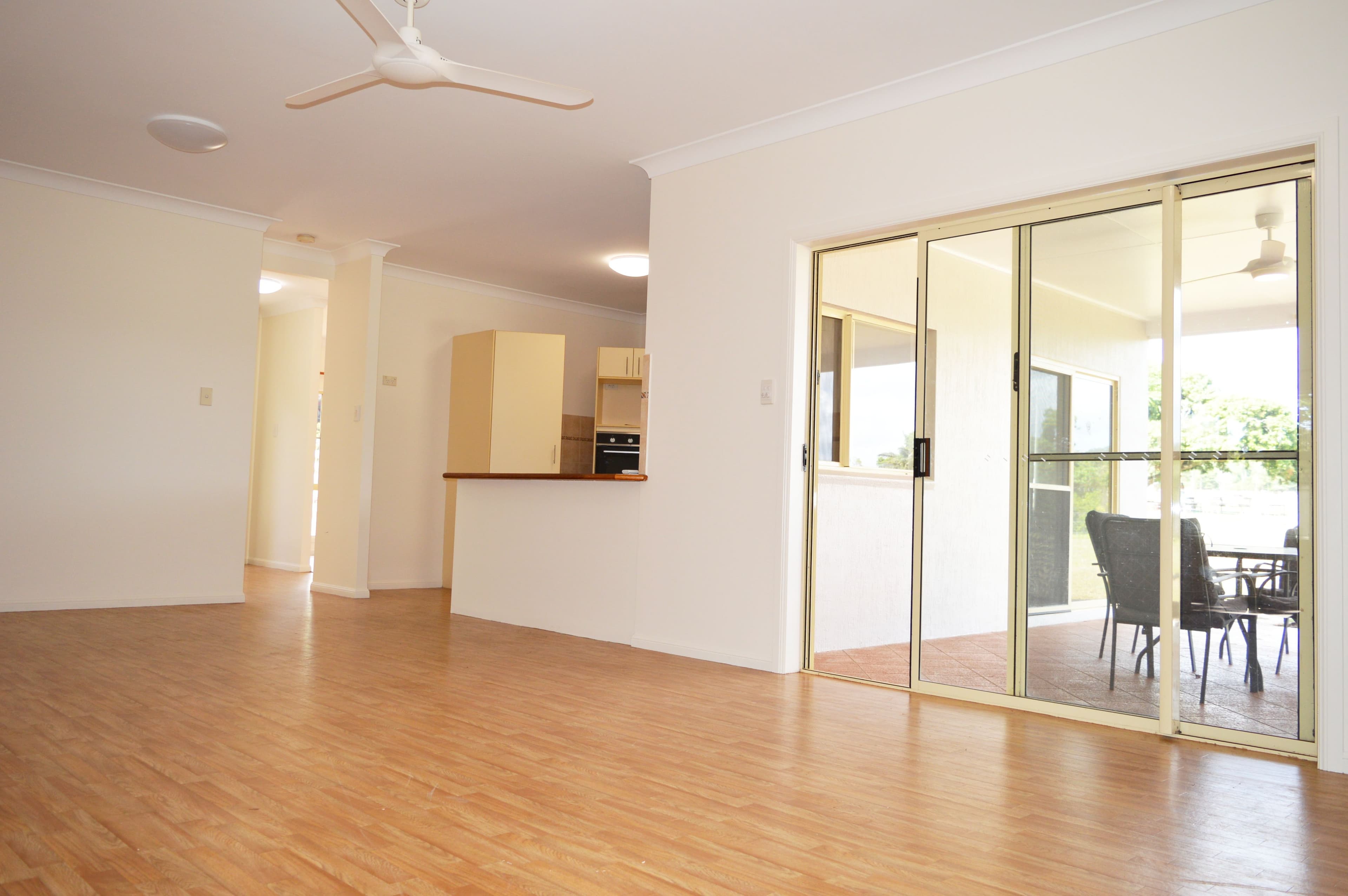 11 Butler Road, Bingil Bay QLD 4852, Bingil Bay - Thumbnail 2