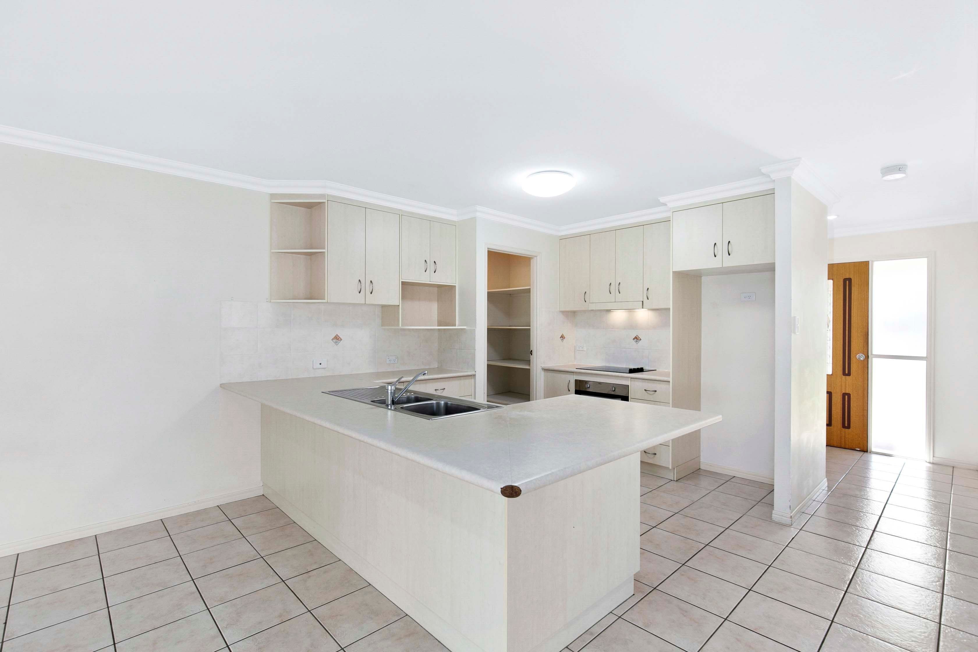 4 Glengarry Court, Kawungan QLD 4655, Kawungan - Thumbnail 4